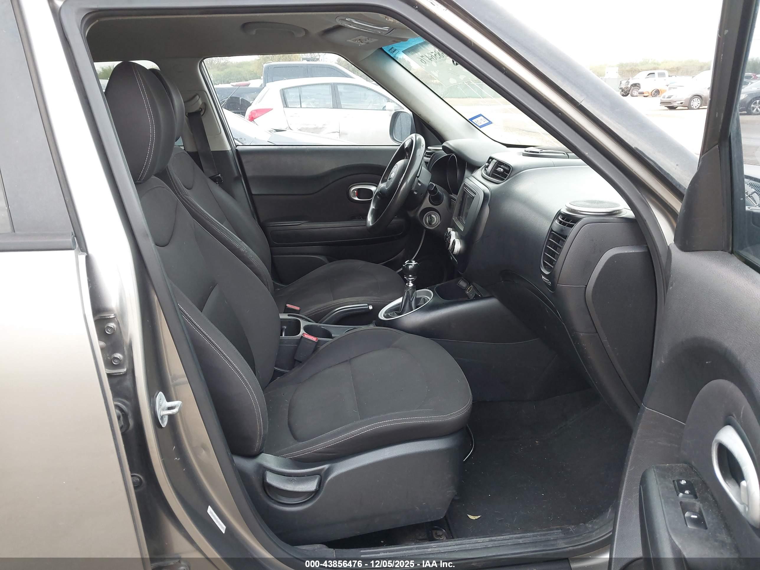 KIA SOUL image 5