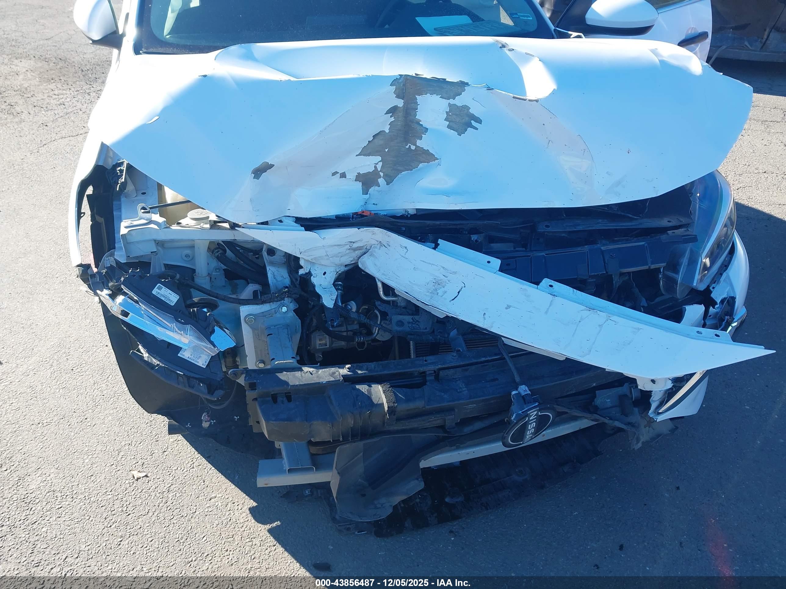 NISSAN SENTRA image 6