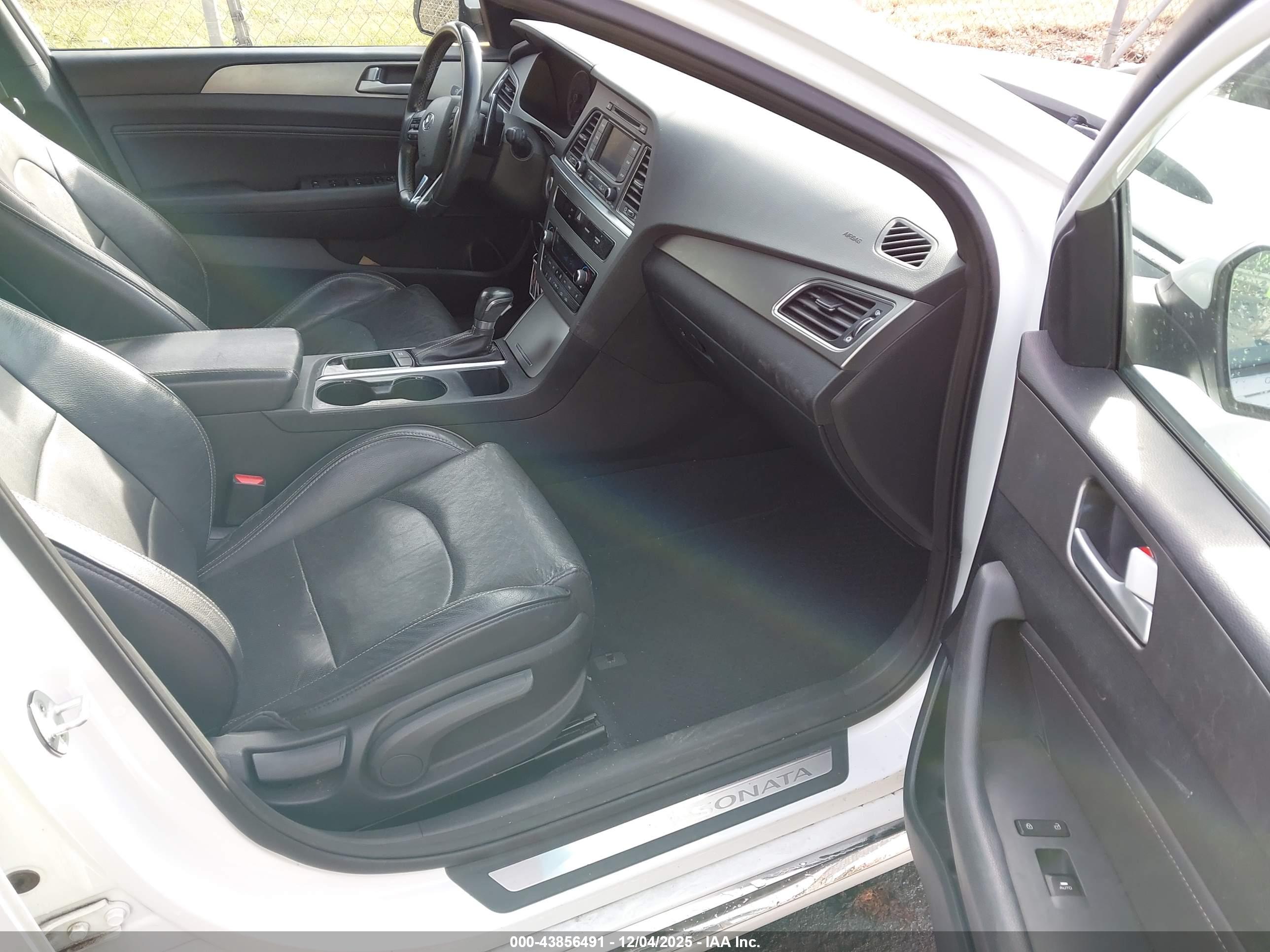 HYUNDAI SONATA image 5