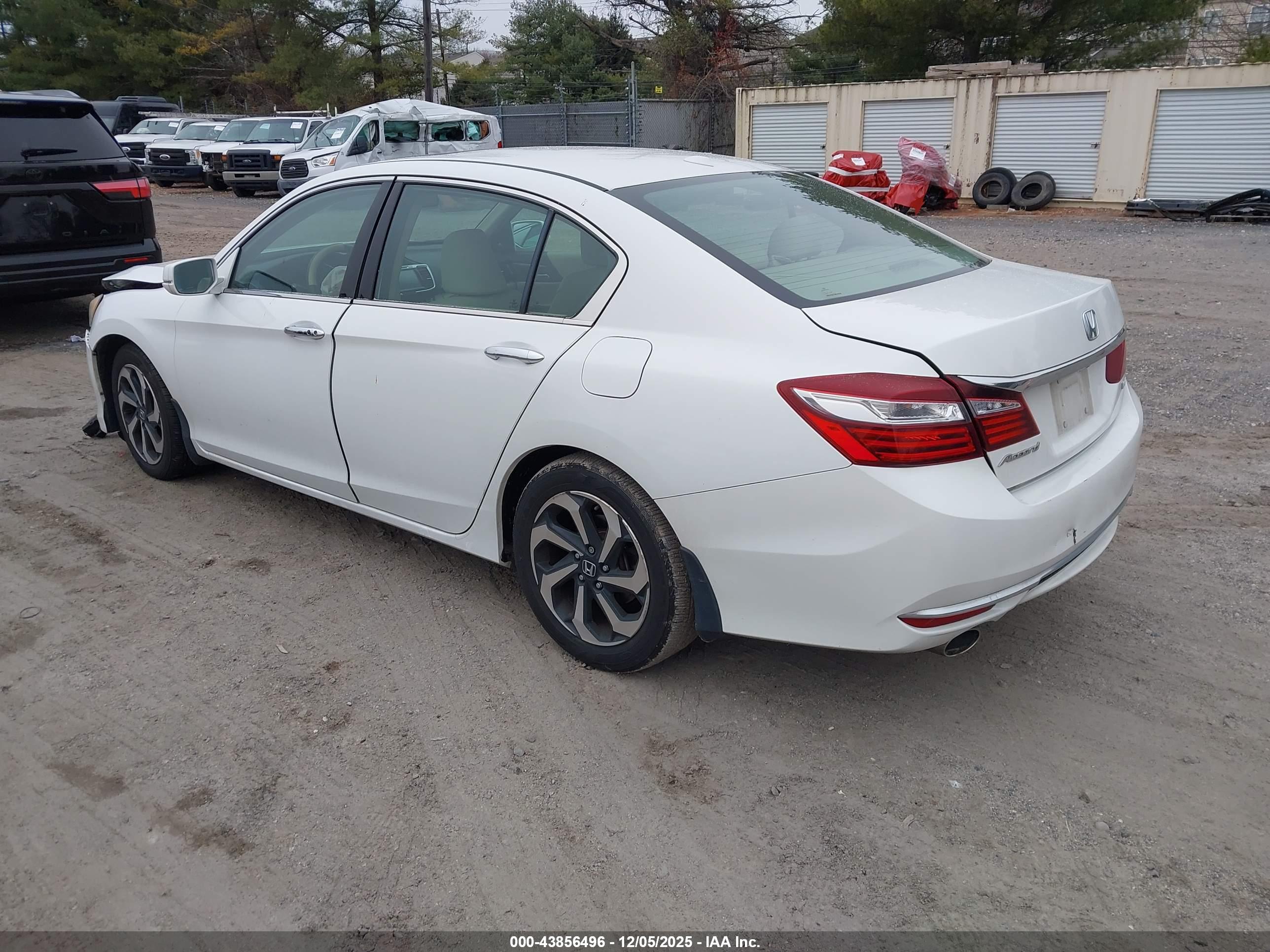 HONDA ACCORD image 3