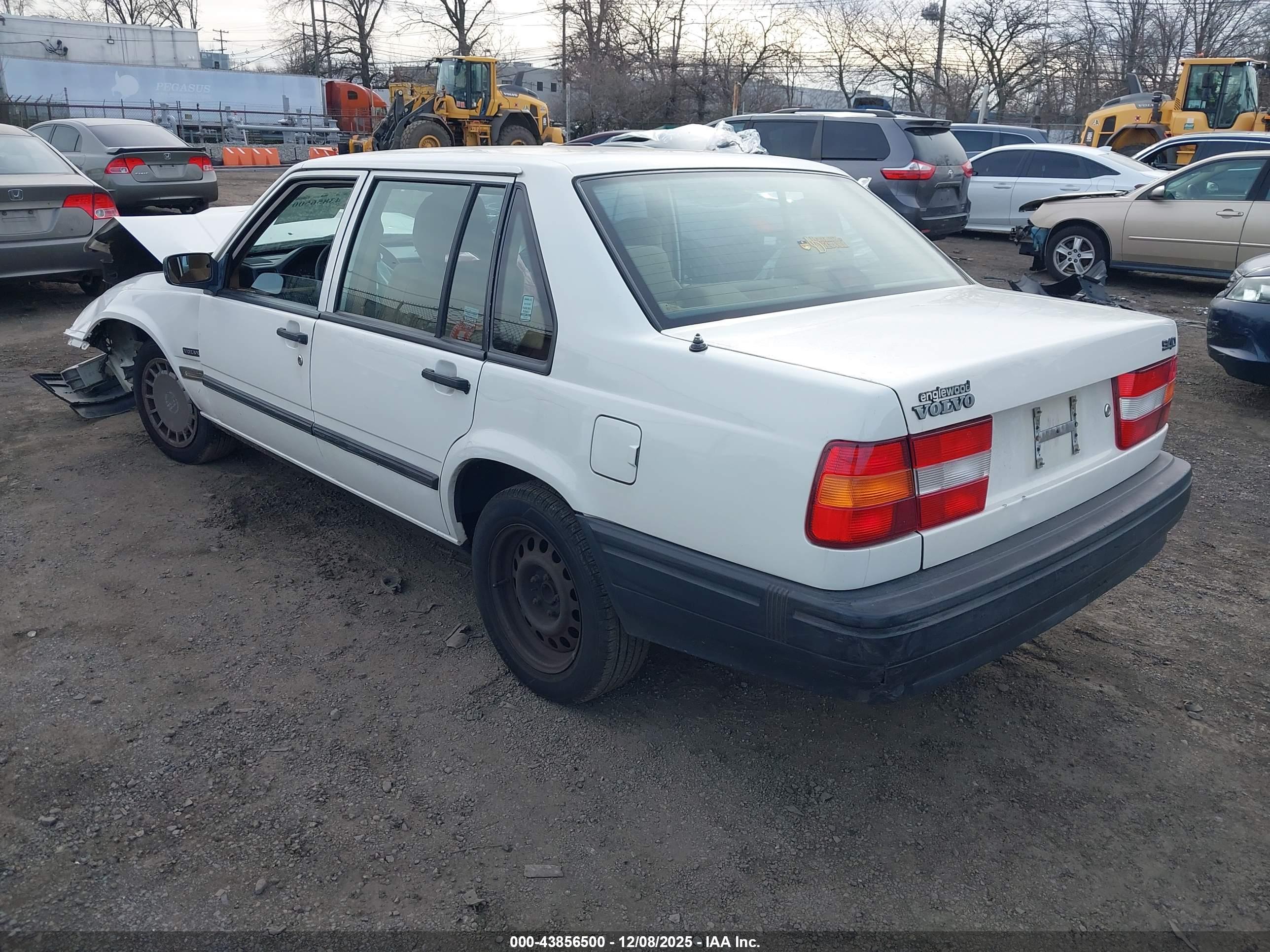 VOLVO 940 image 3