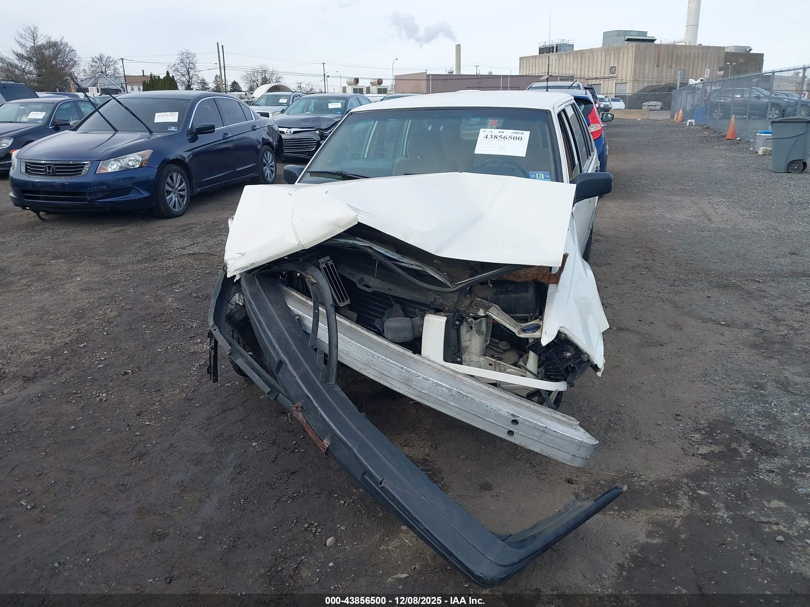 VOLVO 940 image 6