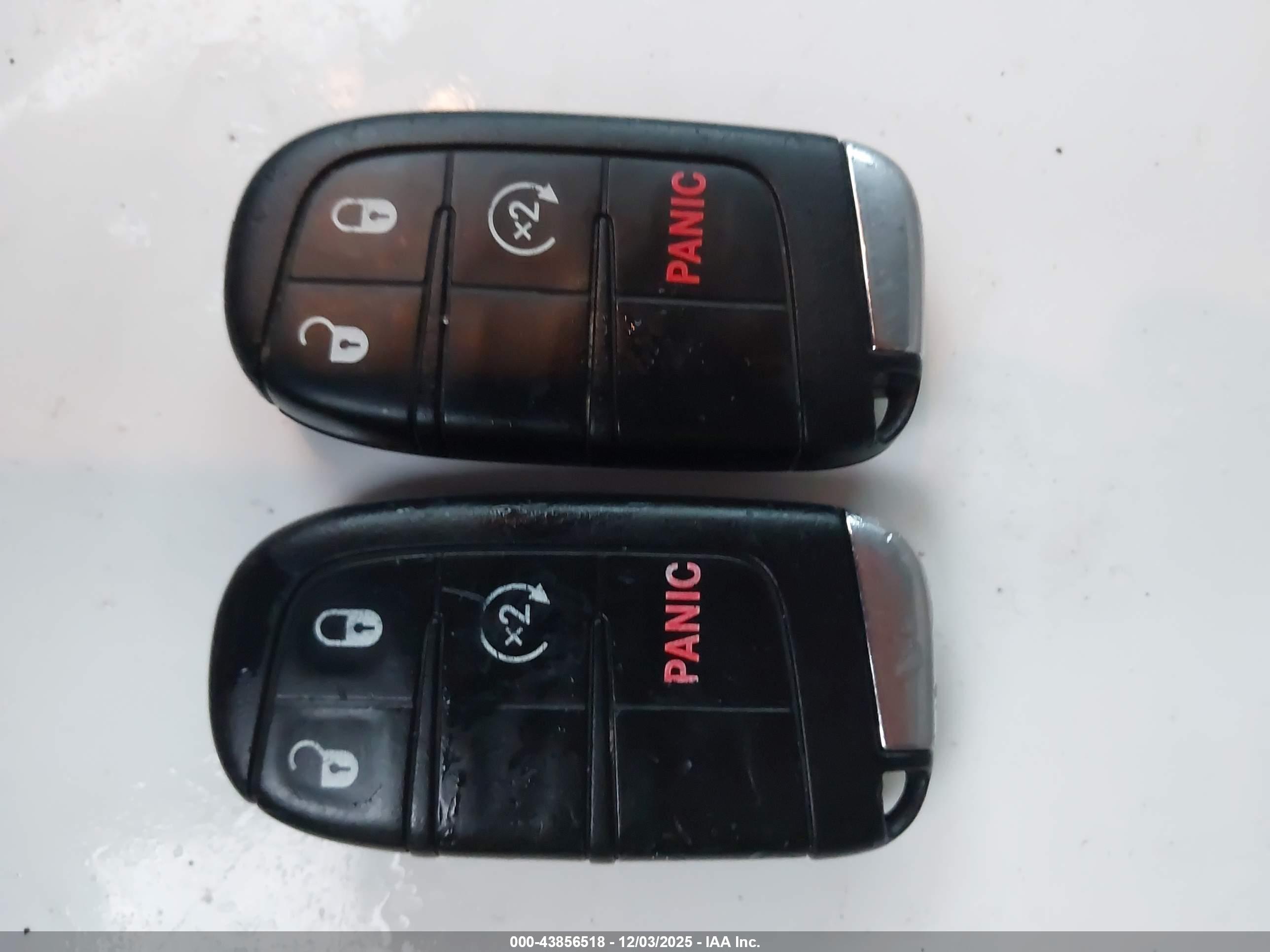 JEEP RENEGADE image 11