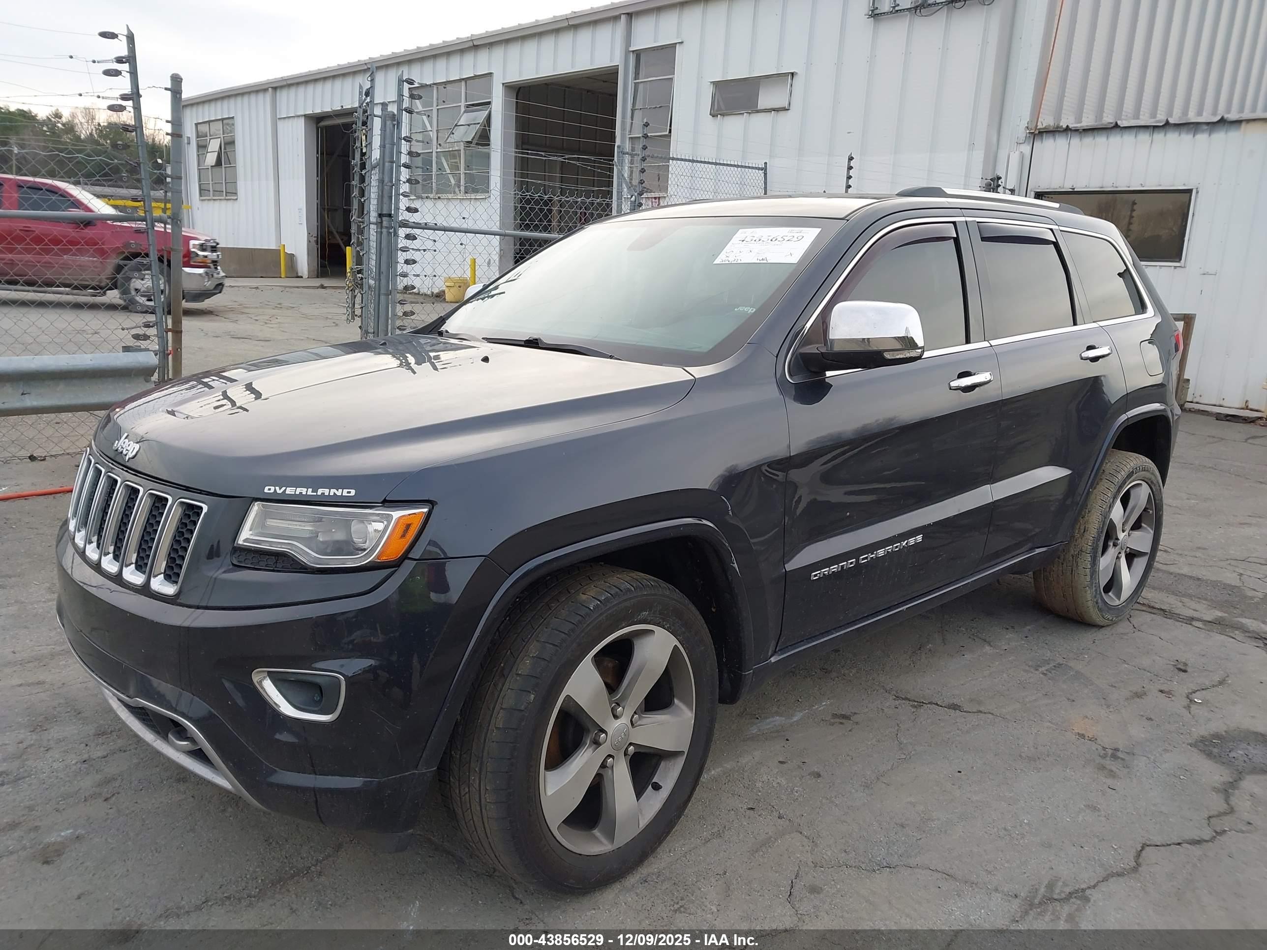JEEP GRAND image 2