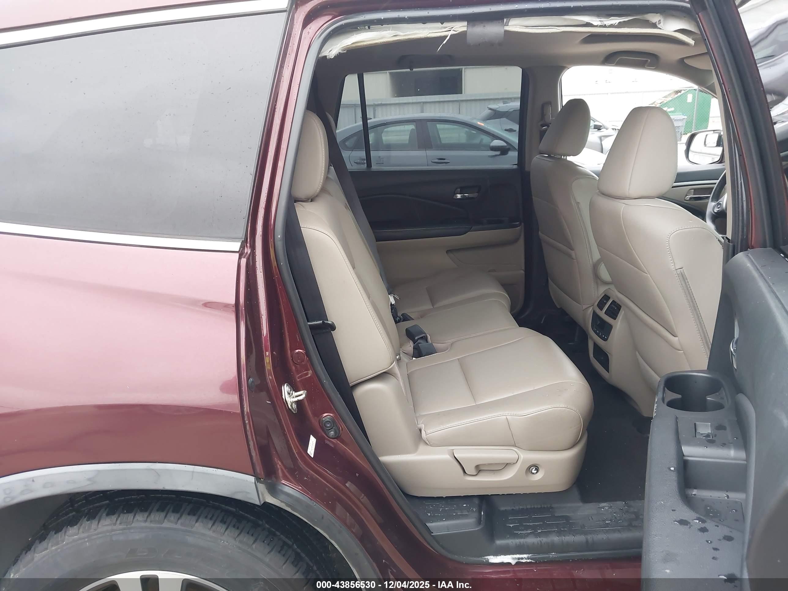 HONDA PILOT image 8