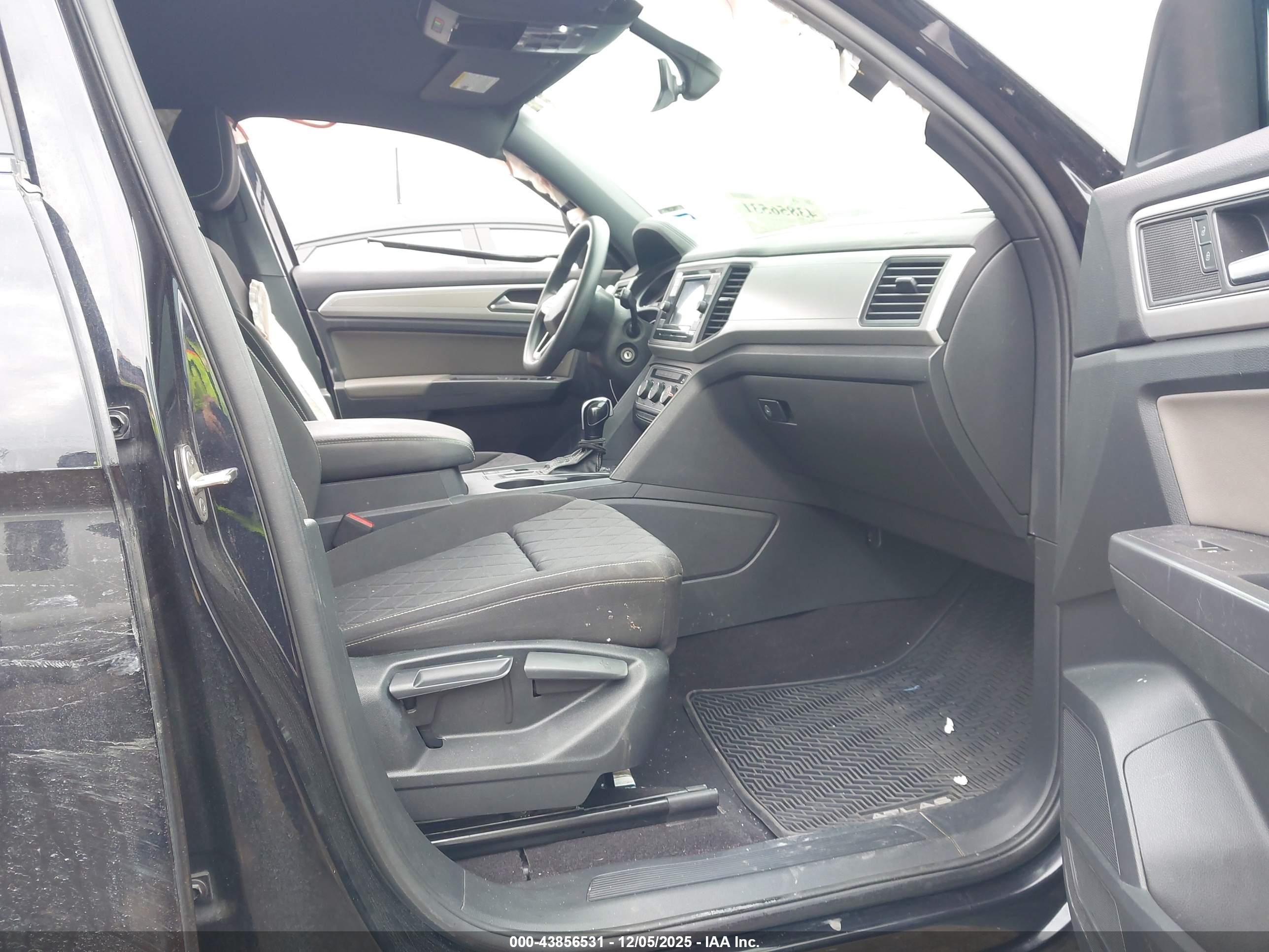 VOLKSWAGEN ATLAS image 5
