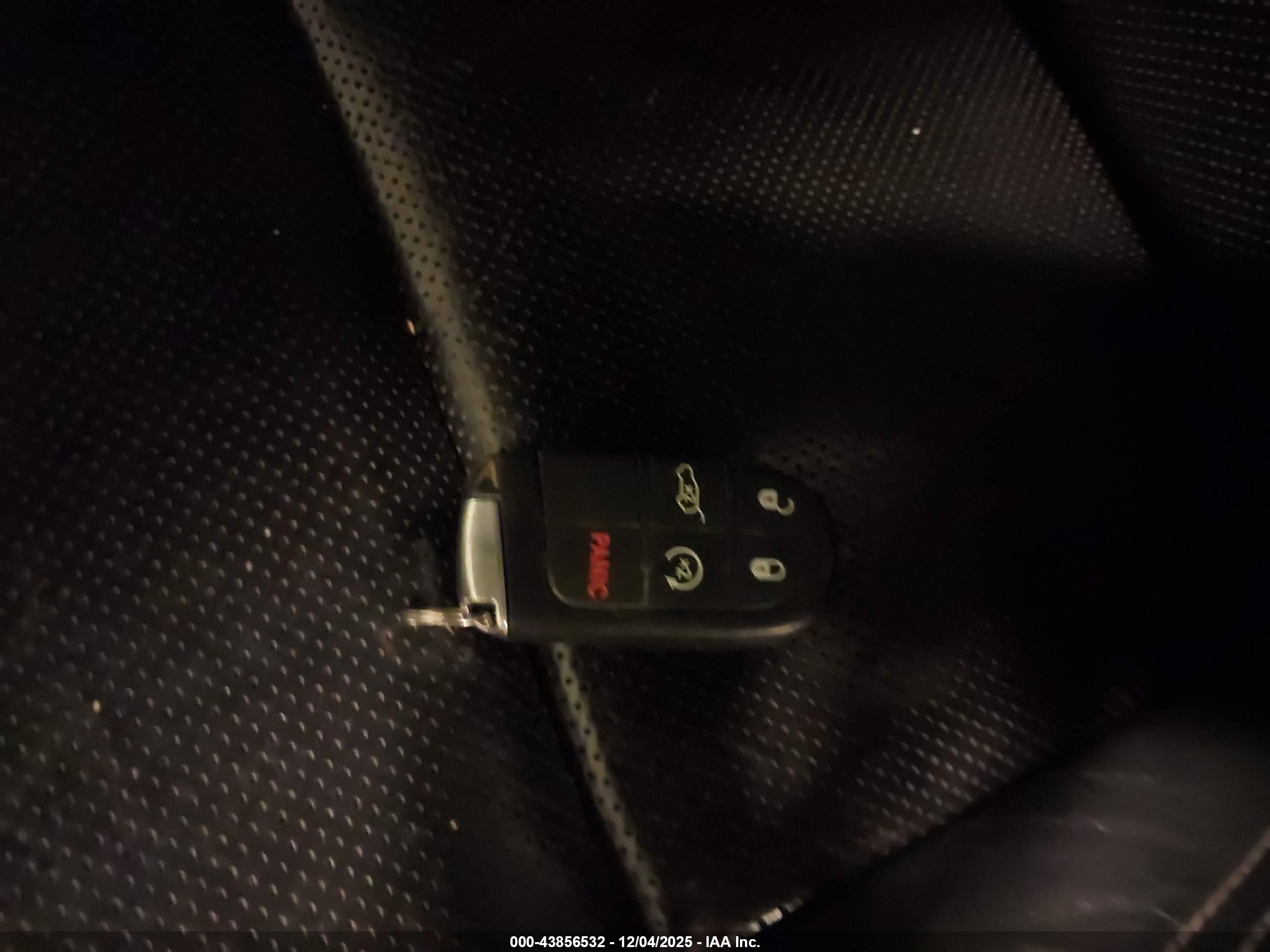 JEEP GRAND image 11
