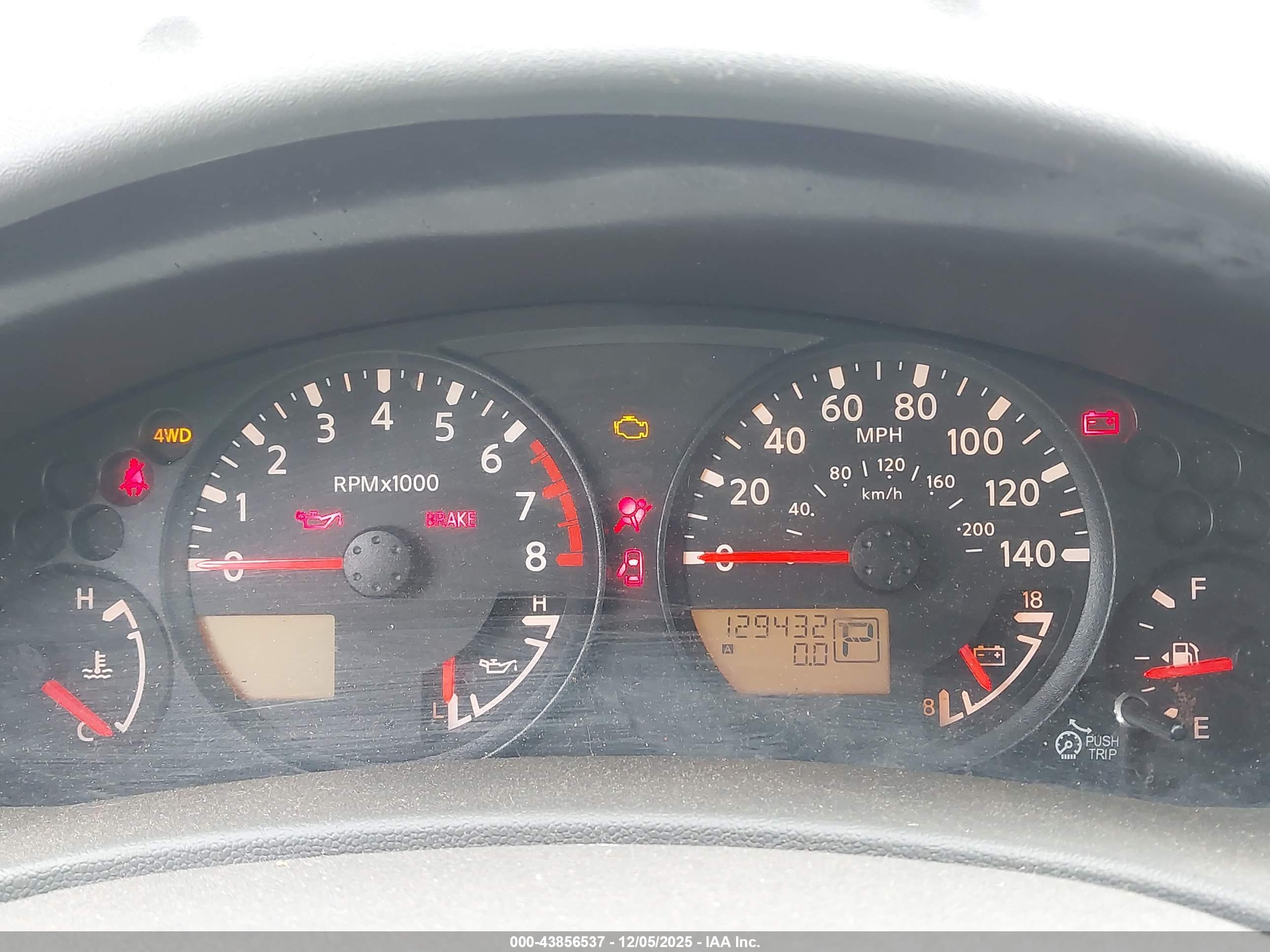 NISSAN FRONTIER image 7