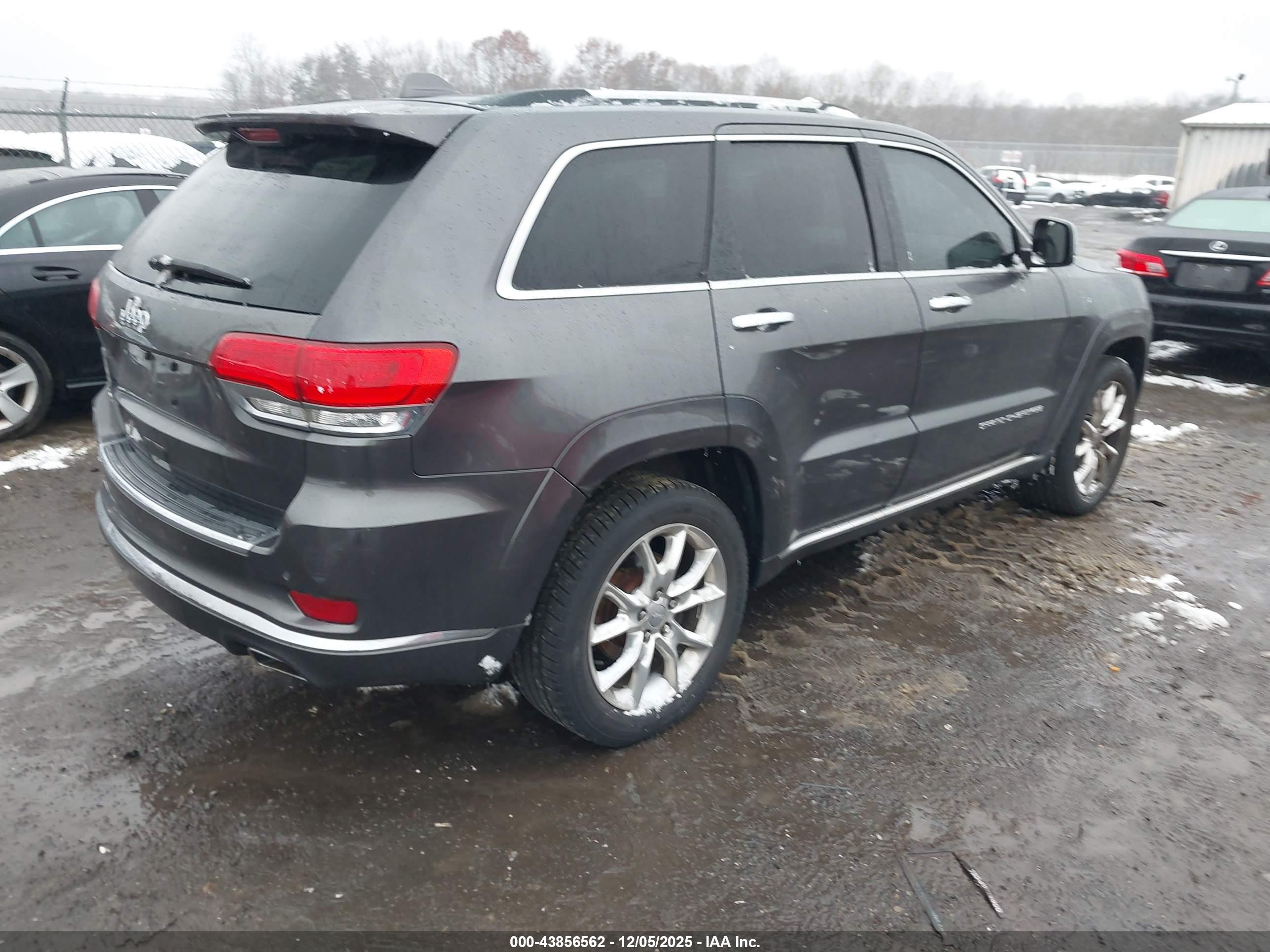 JEEP GRAND image 4