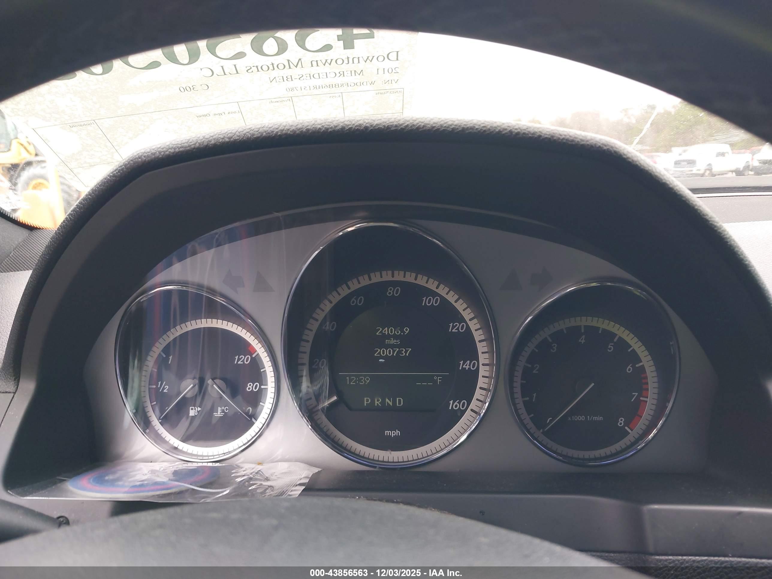 MERCEDES-BENZ C image 7