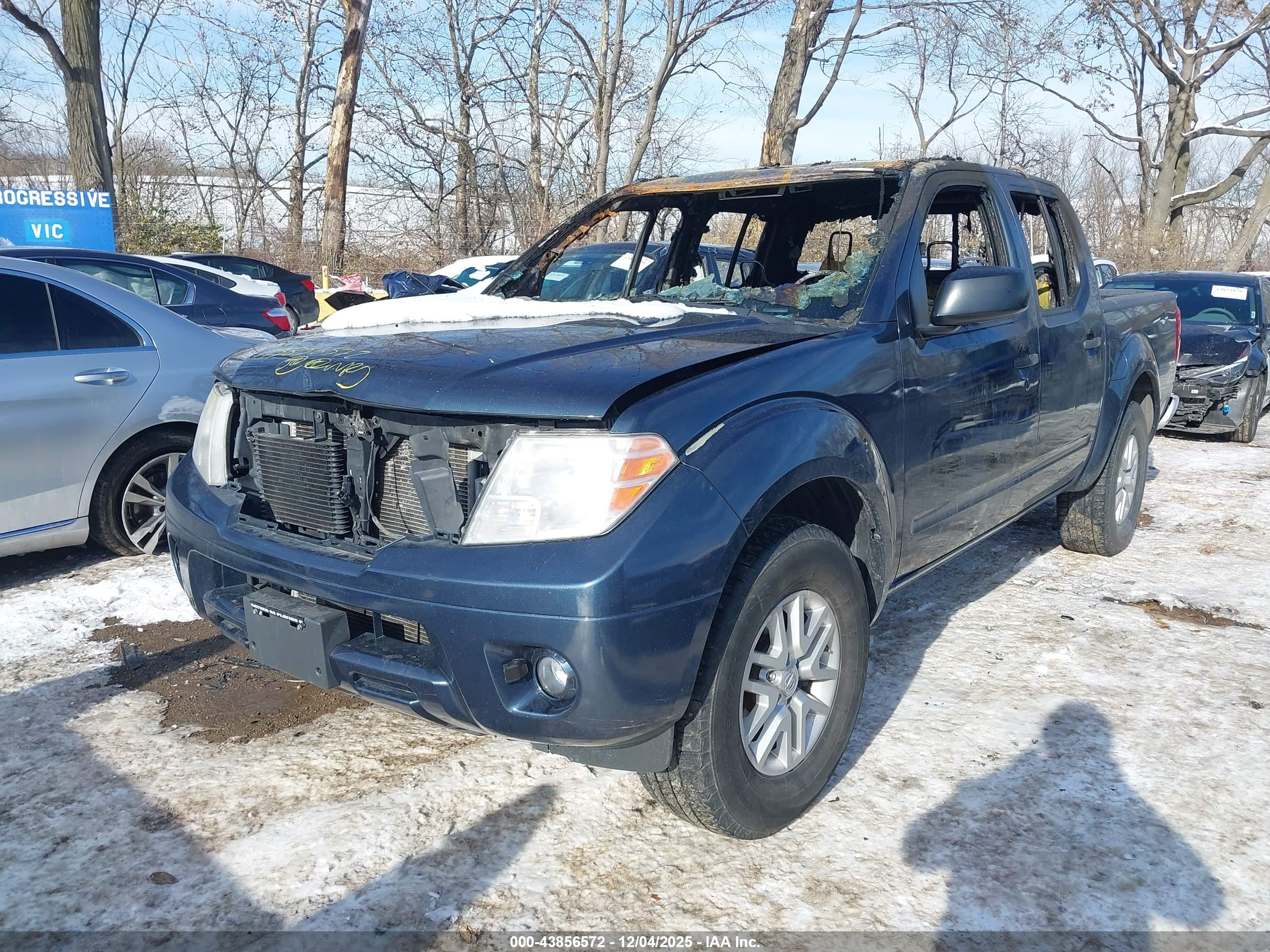 NISSAN FRONTIER image 2