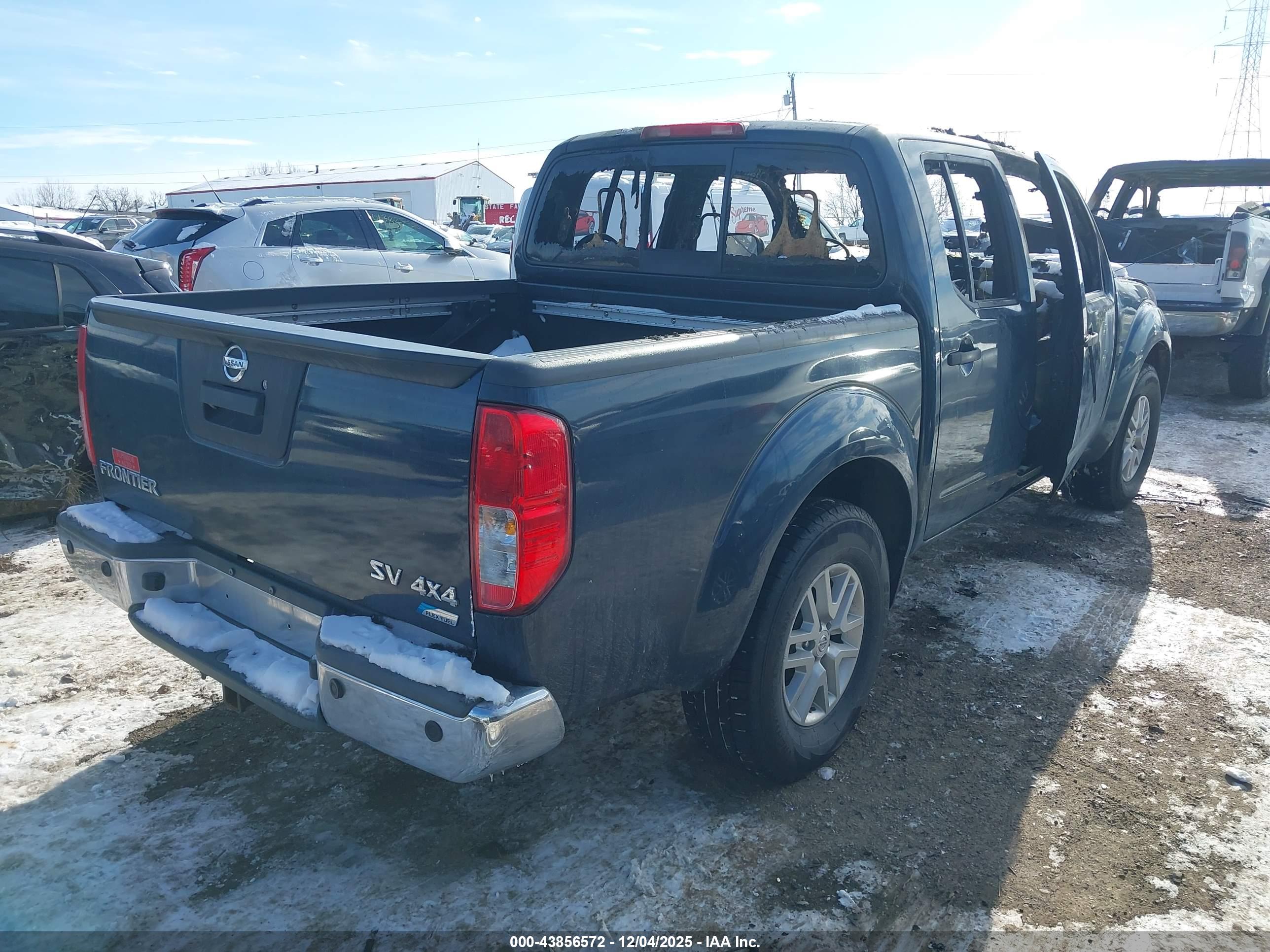 NISSAN FRONTIER image 4