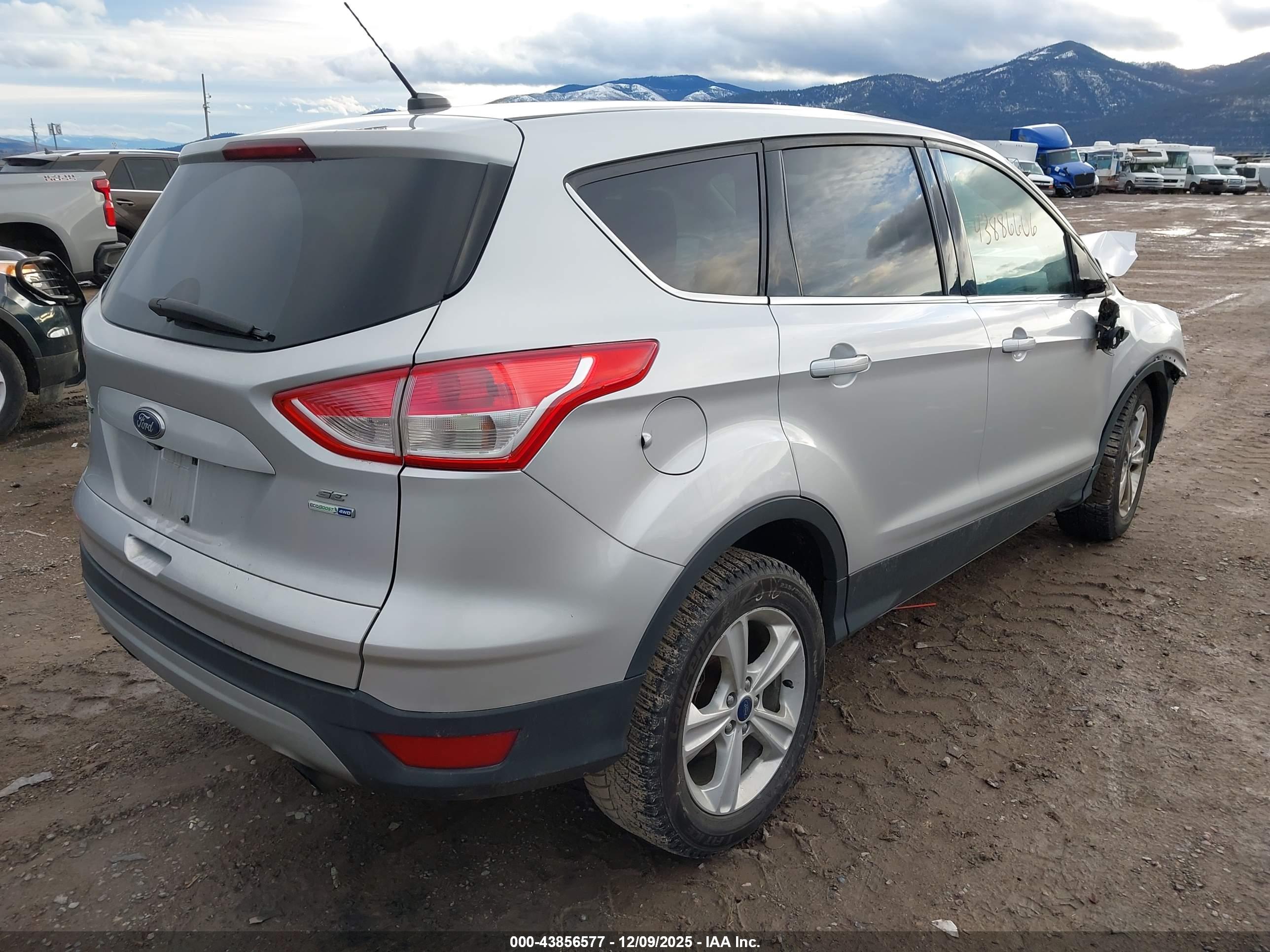 FORD ESCAPE image 4