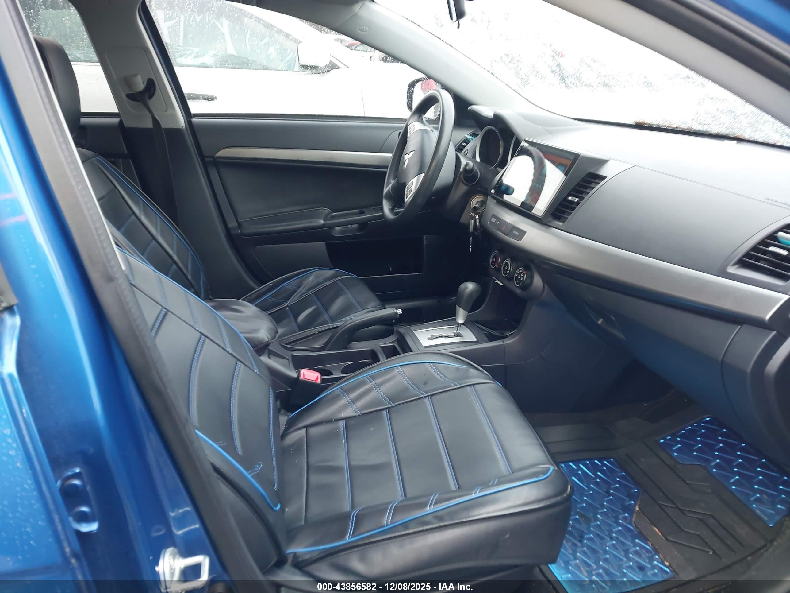 MITSUBISHI LANCER image 5