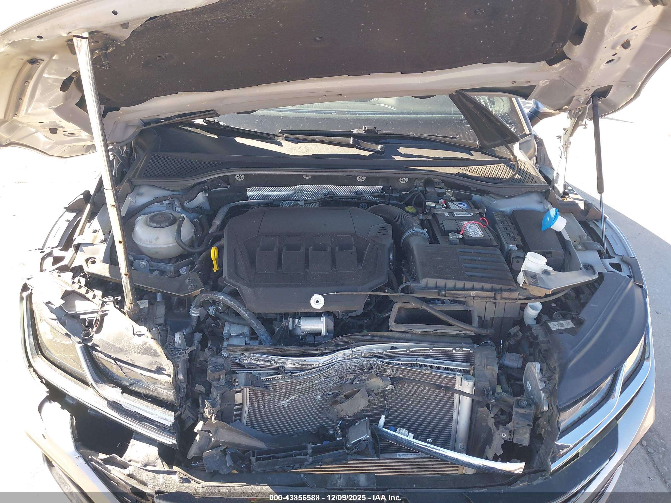VOLKSWAGEN ARTEON image 10