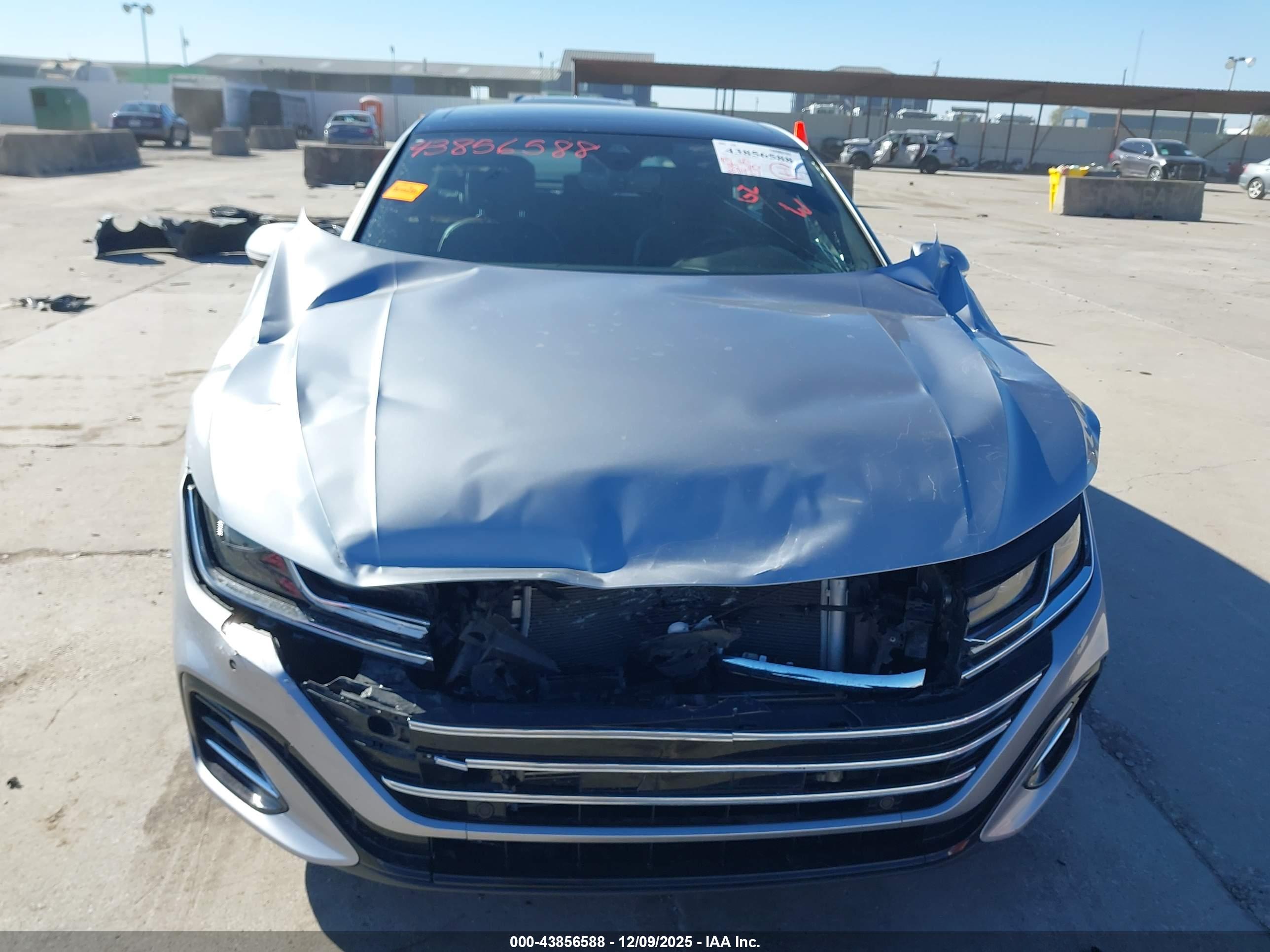 VOLKSWAGEN ARTEON image 6