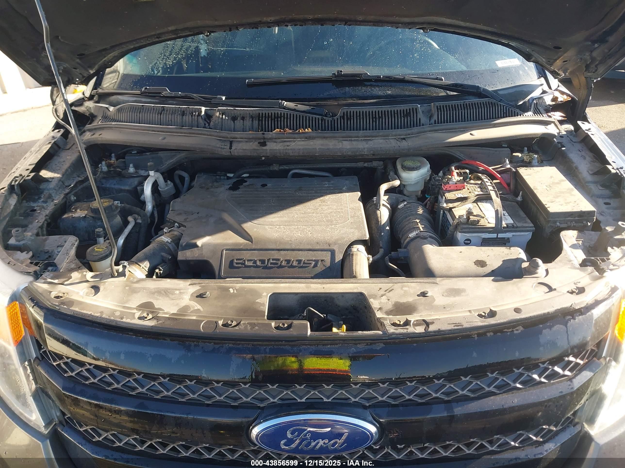 FORD EXPLORER image 10
