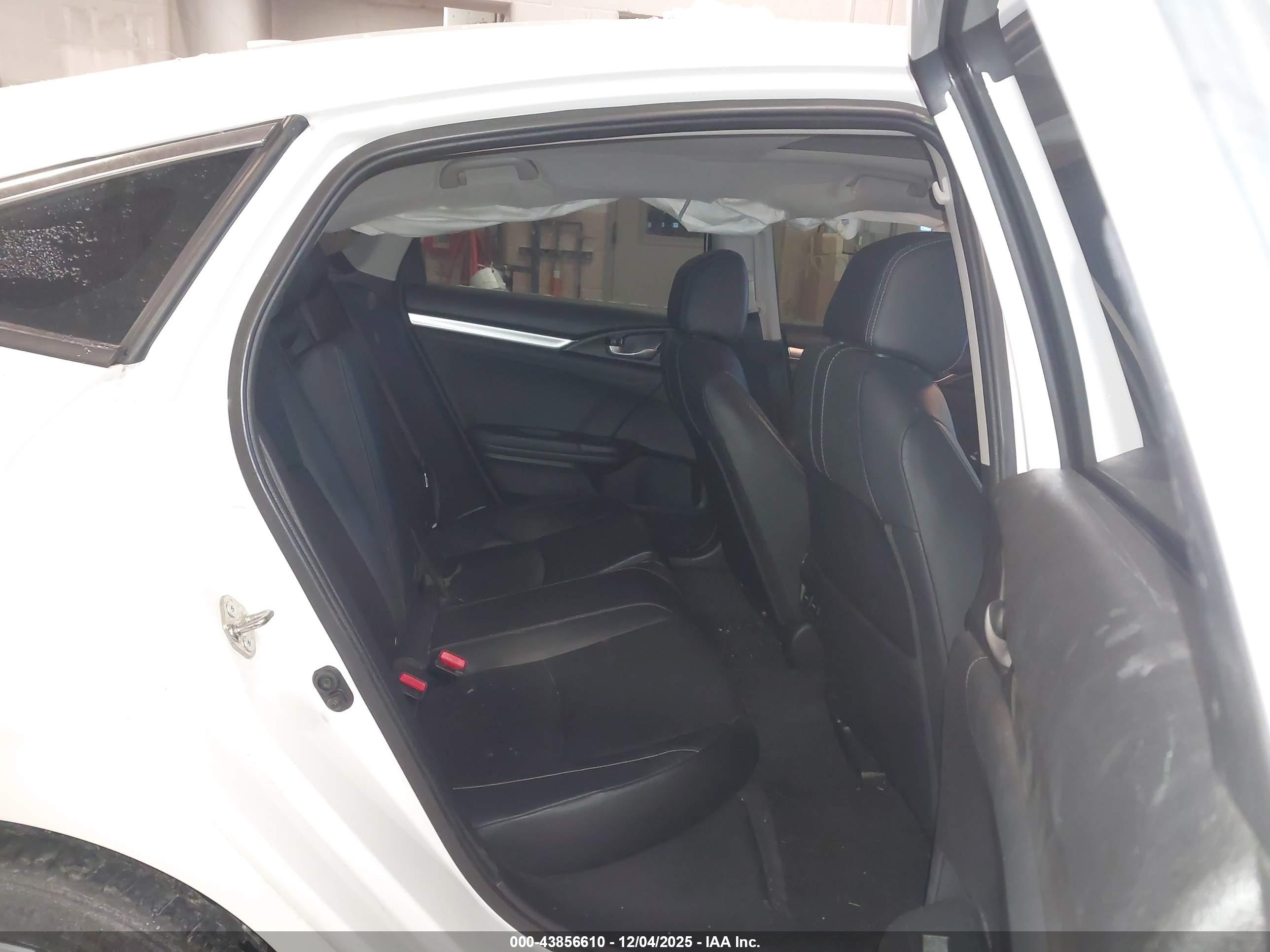 HONDA CIVIC image 8