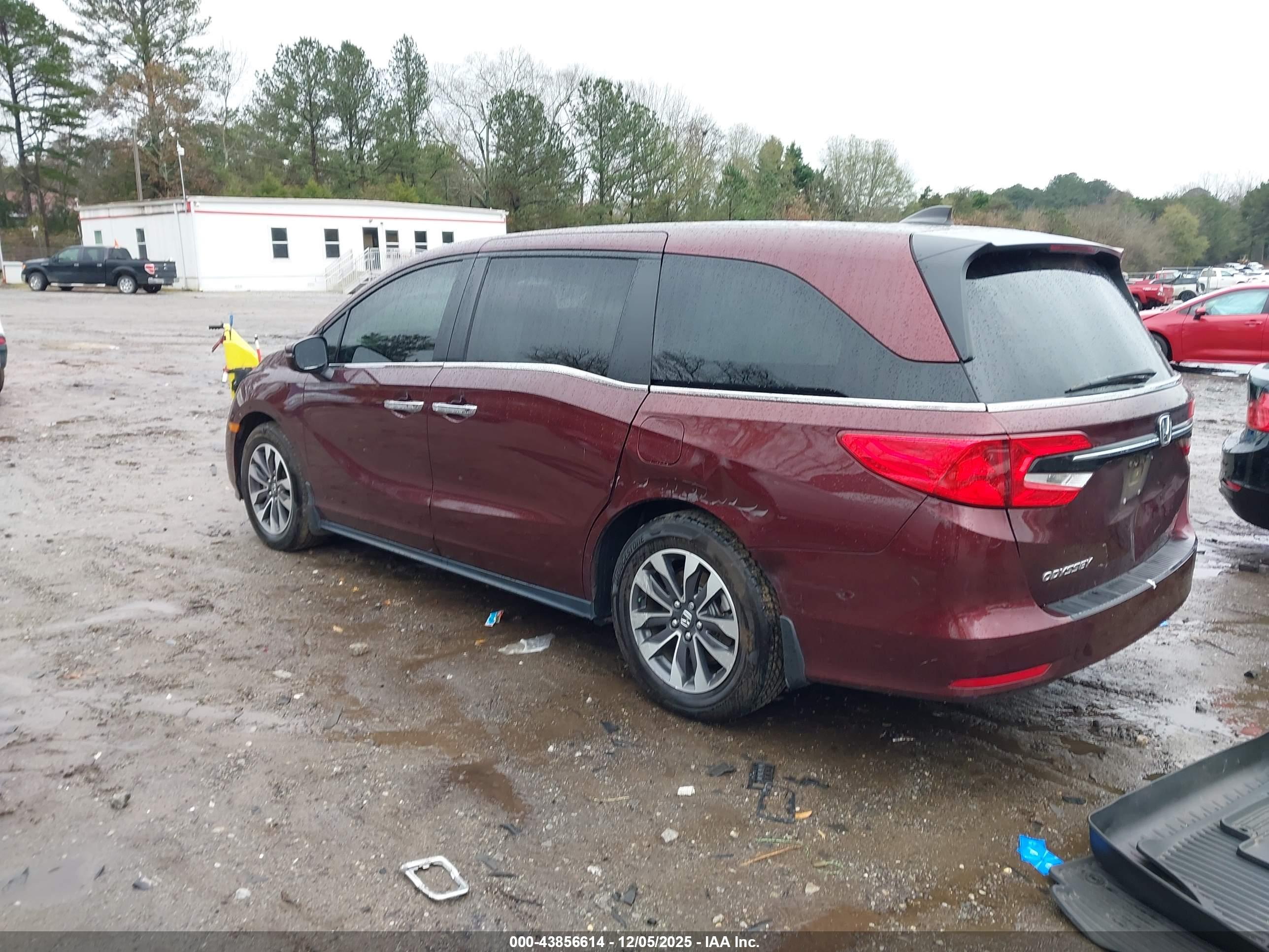 HONDA ODYSSEY image 3