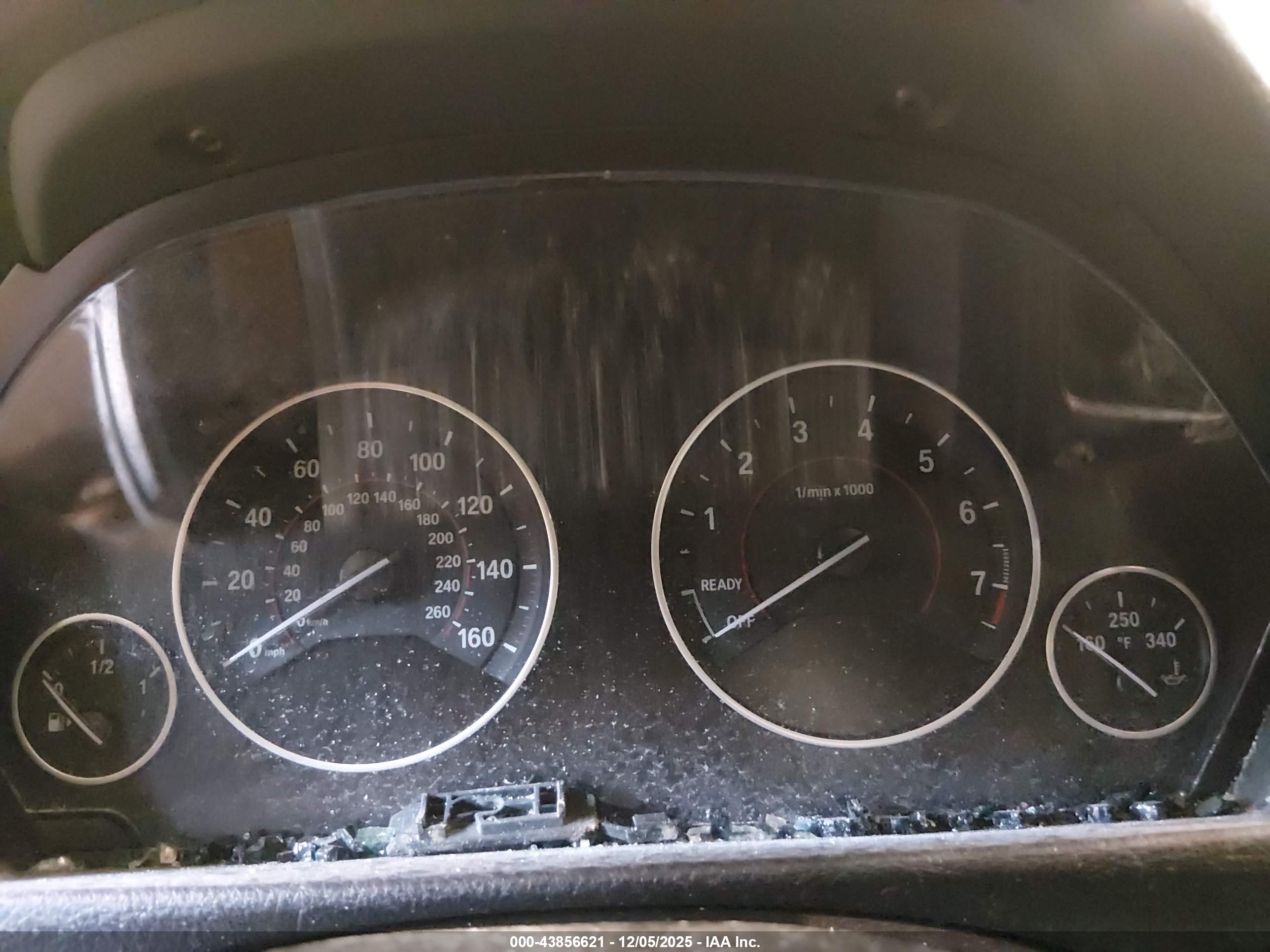 BMW 335I image 7