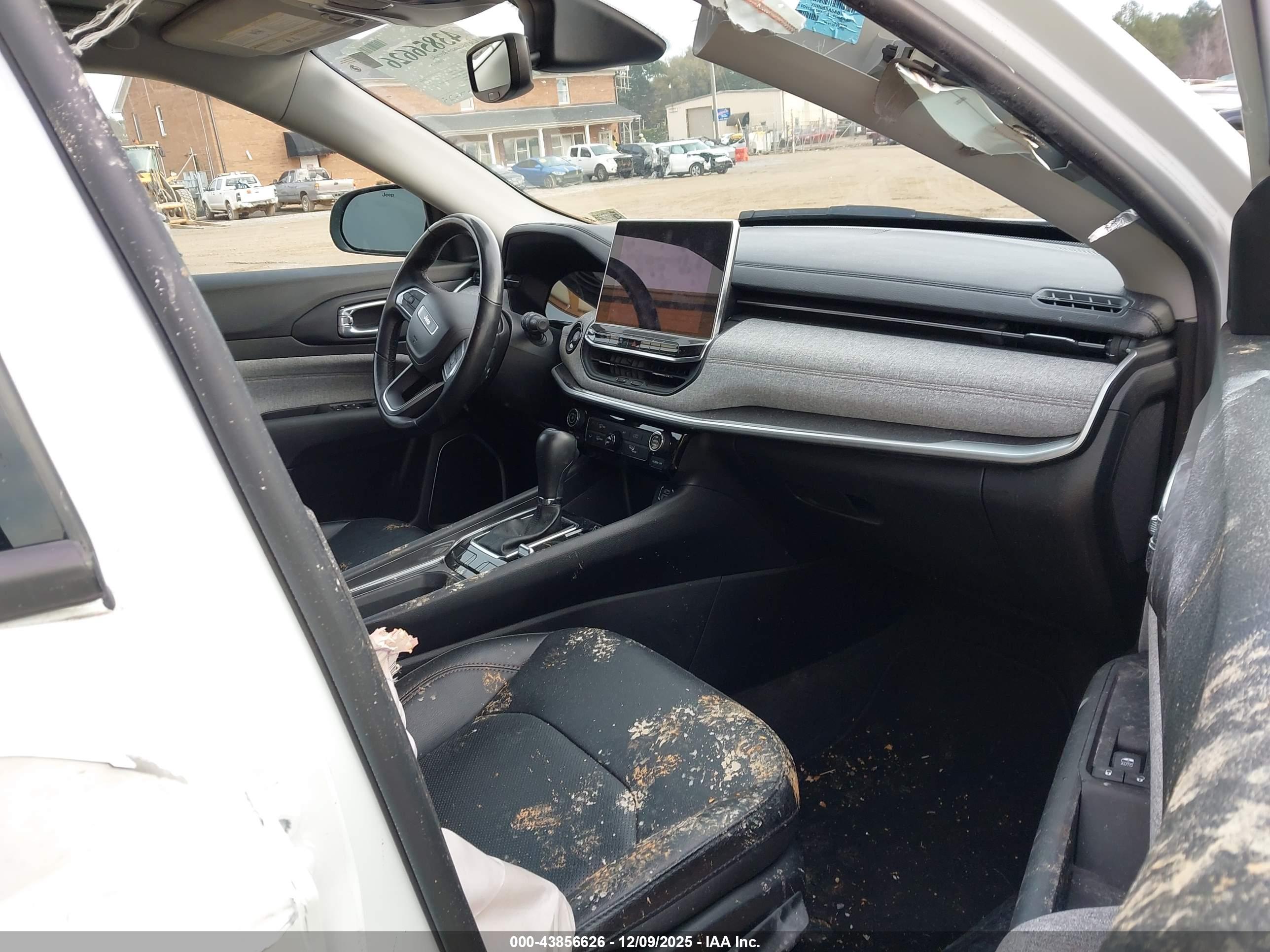 JEEP COMPASS image 5