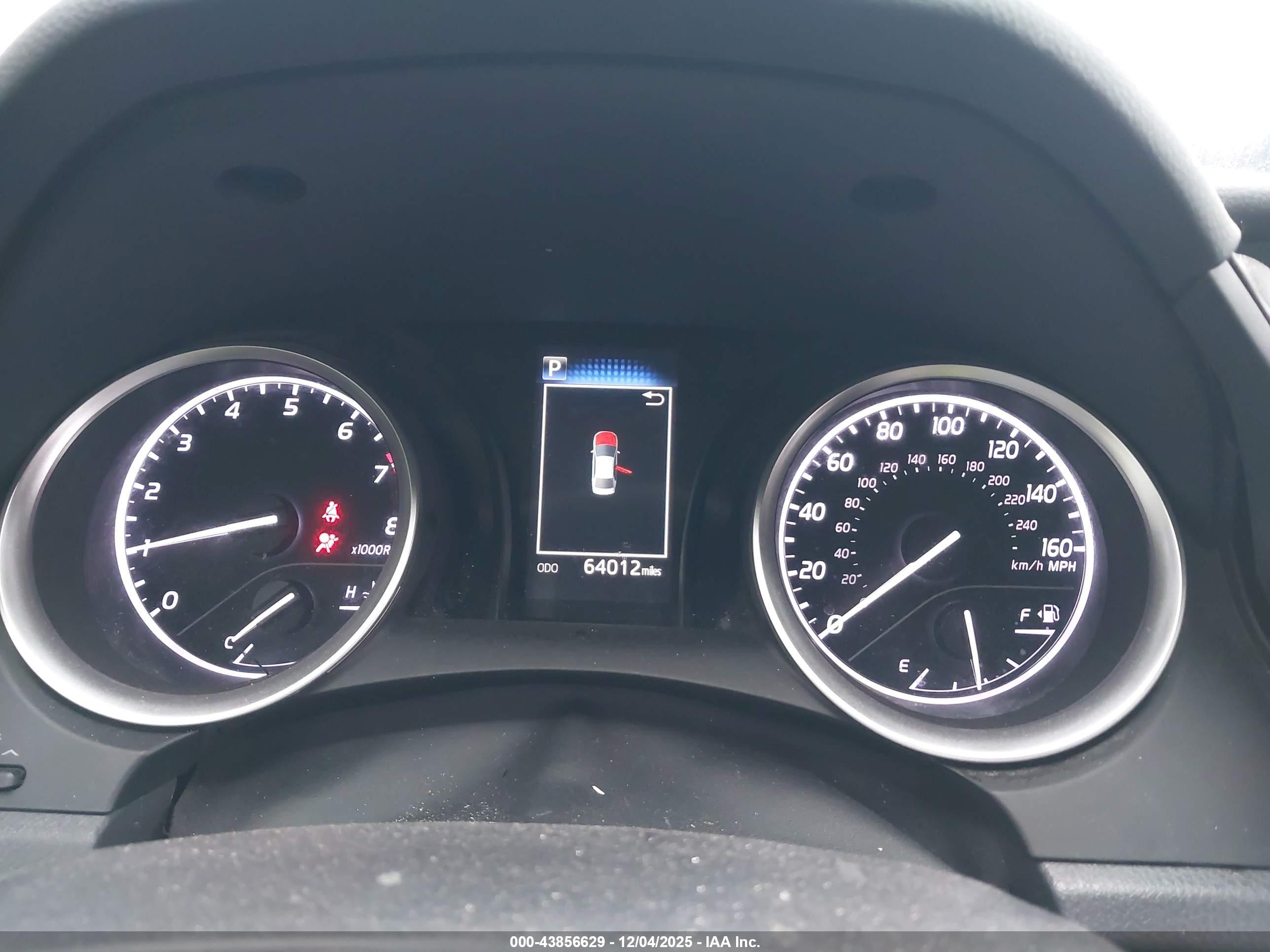 TOYOTA CAMRY image 7