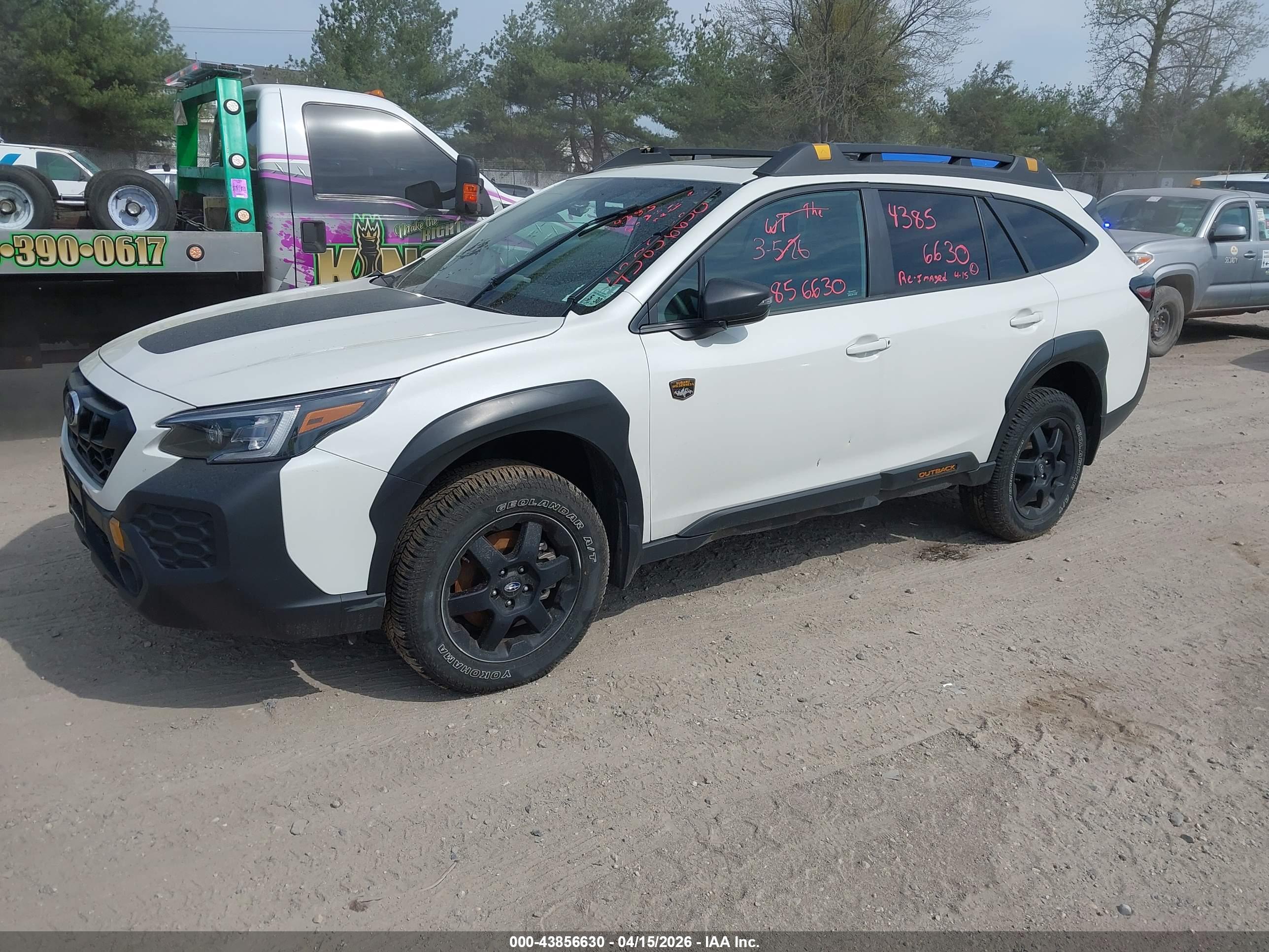 SUBARU OUTBACK image 2