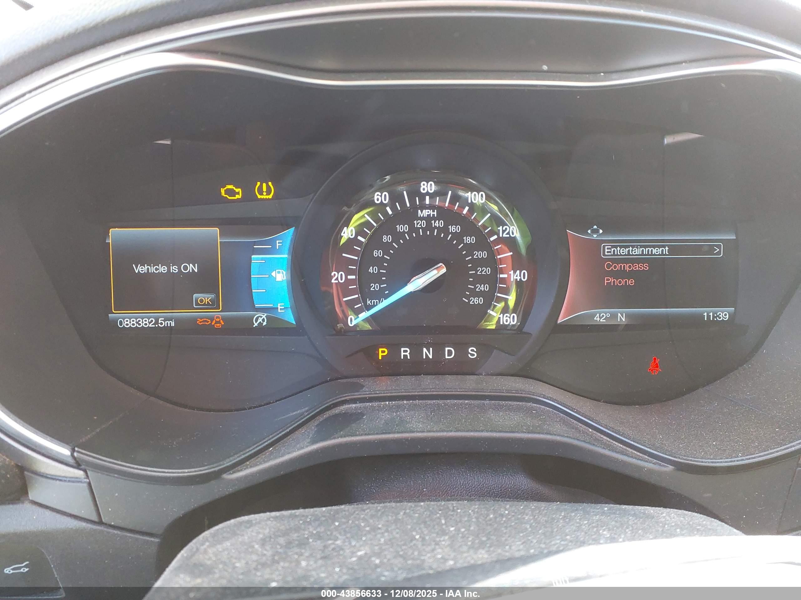 FORD FUSION image 7