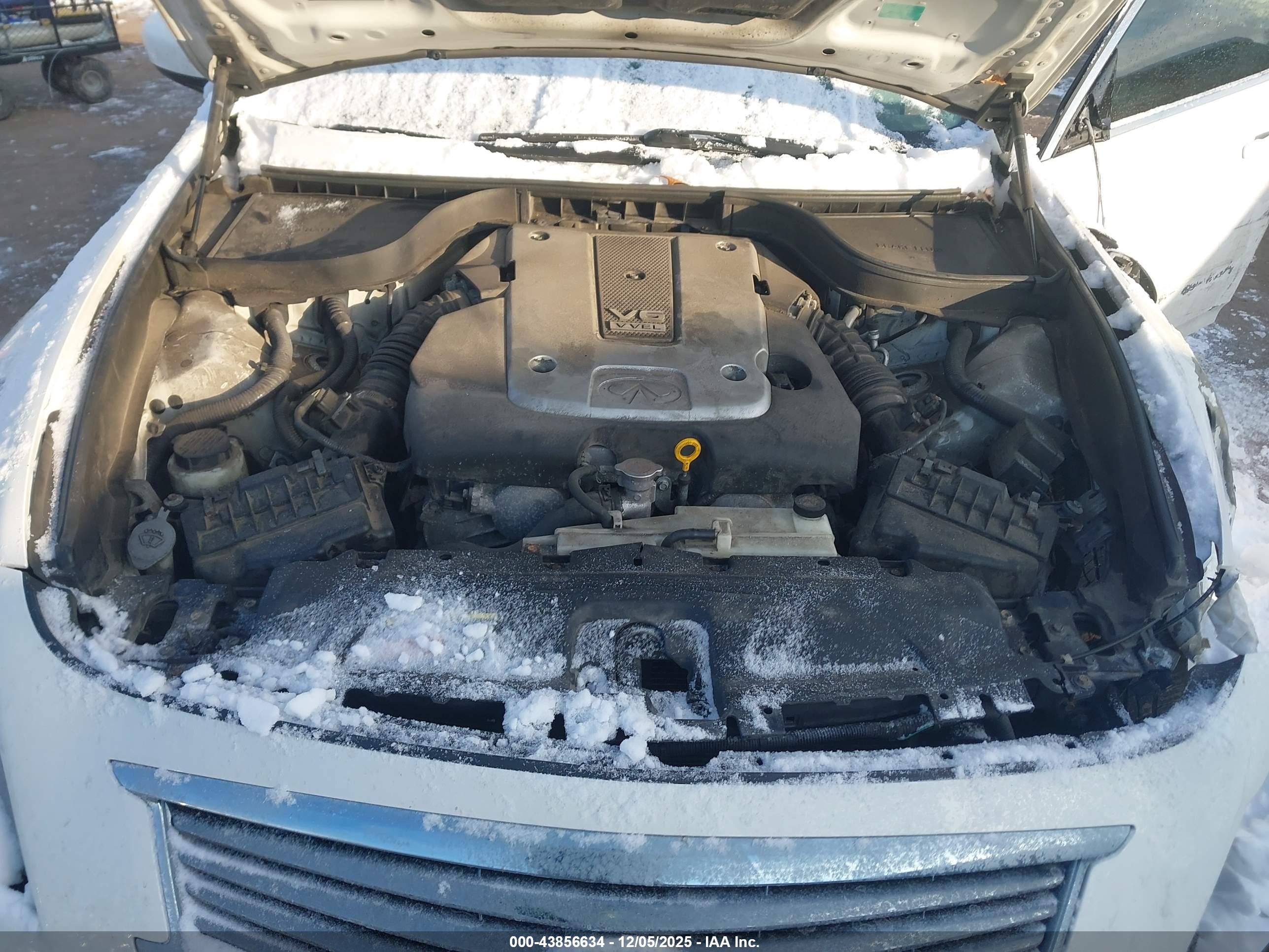 INFINITI G37X image 10