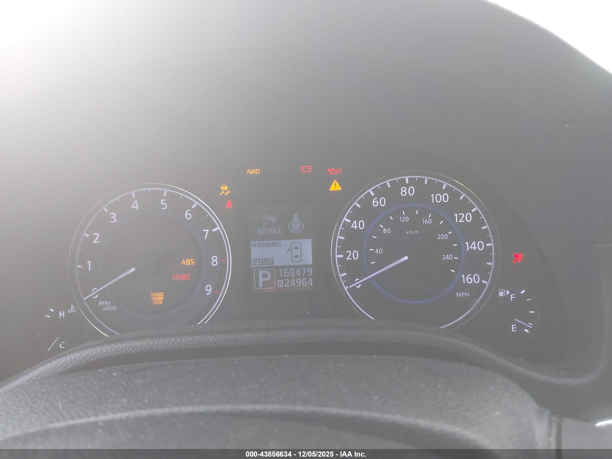 INFINITI G37X image 7