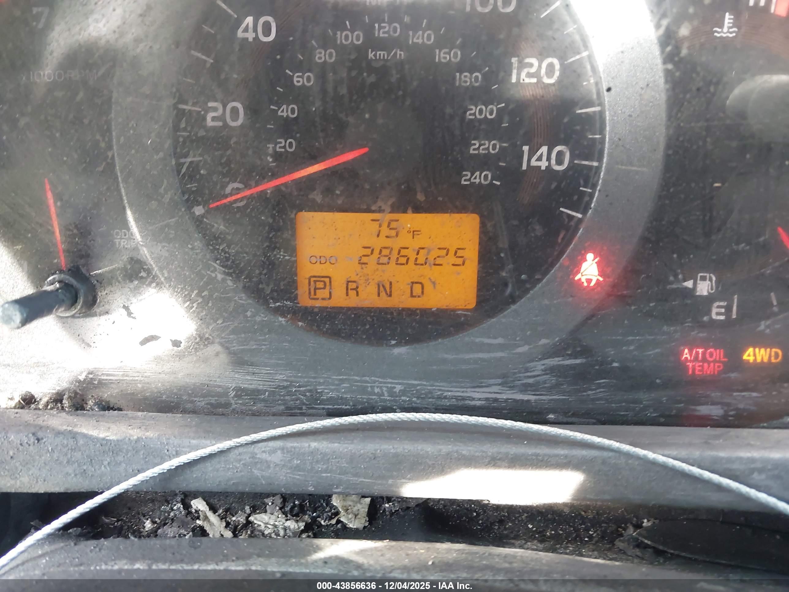 TOYOTA RAV4 image 7
