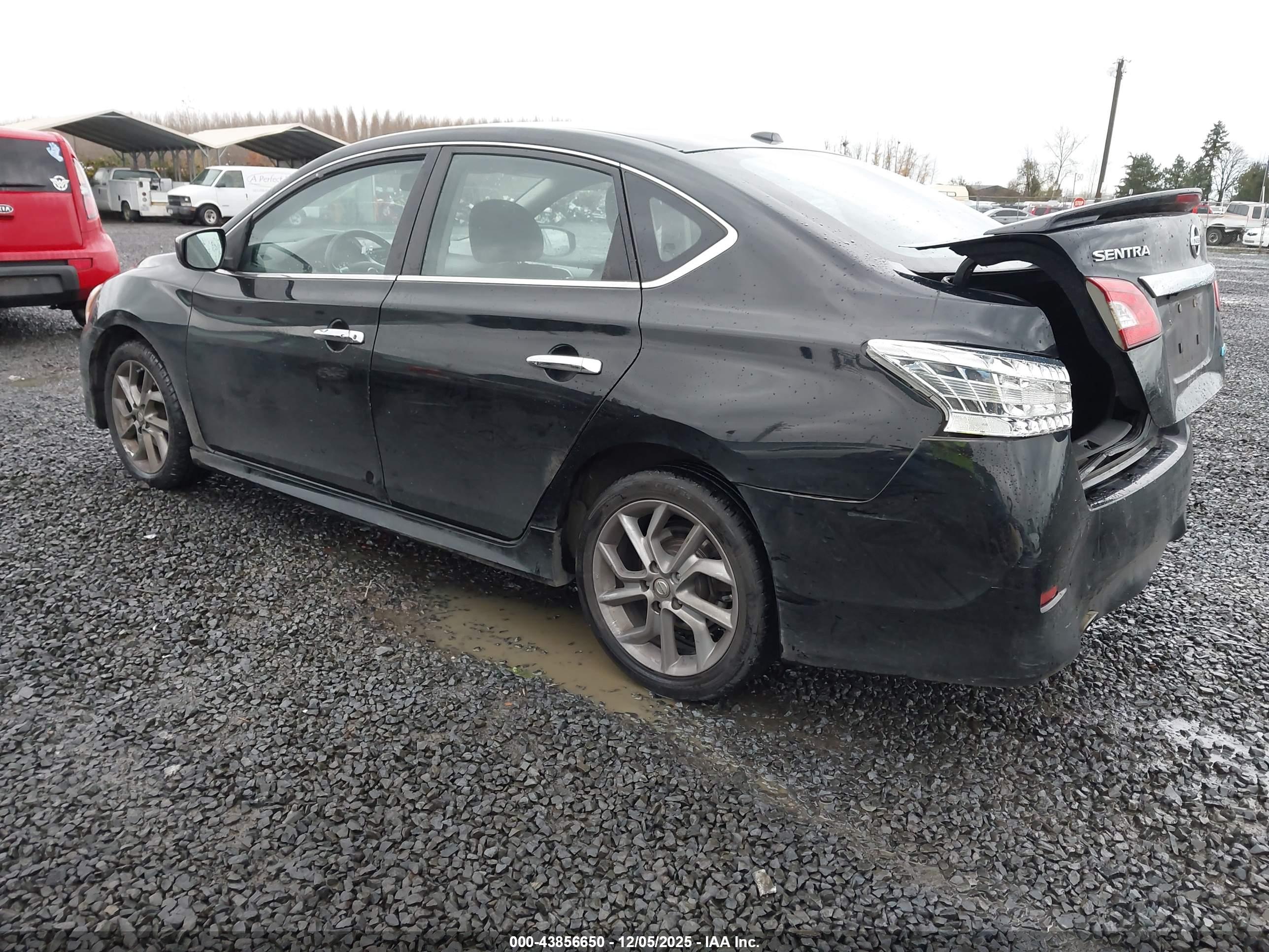 NISSAN SENTRA image 3