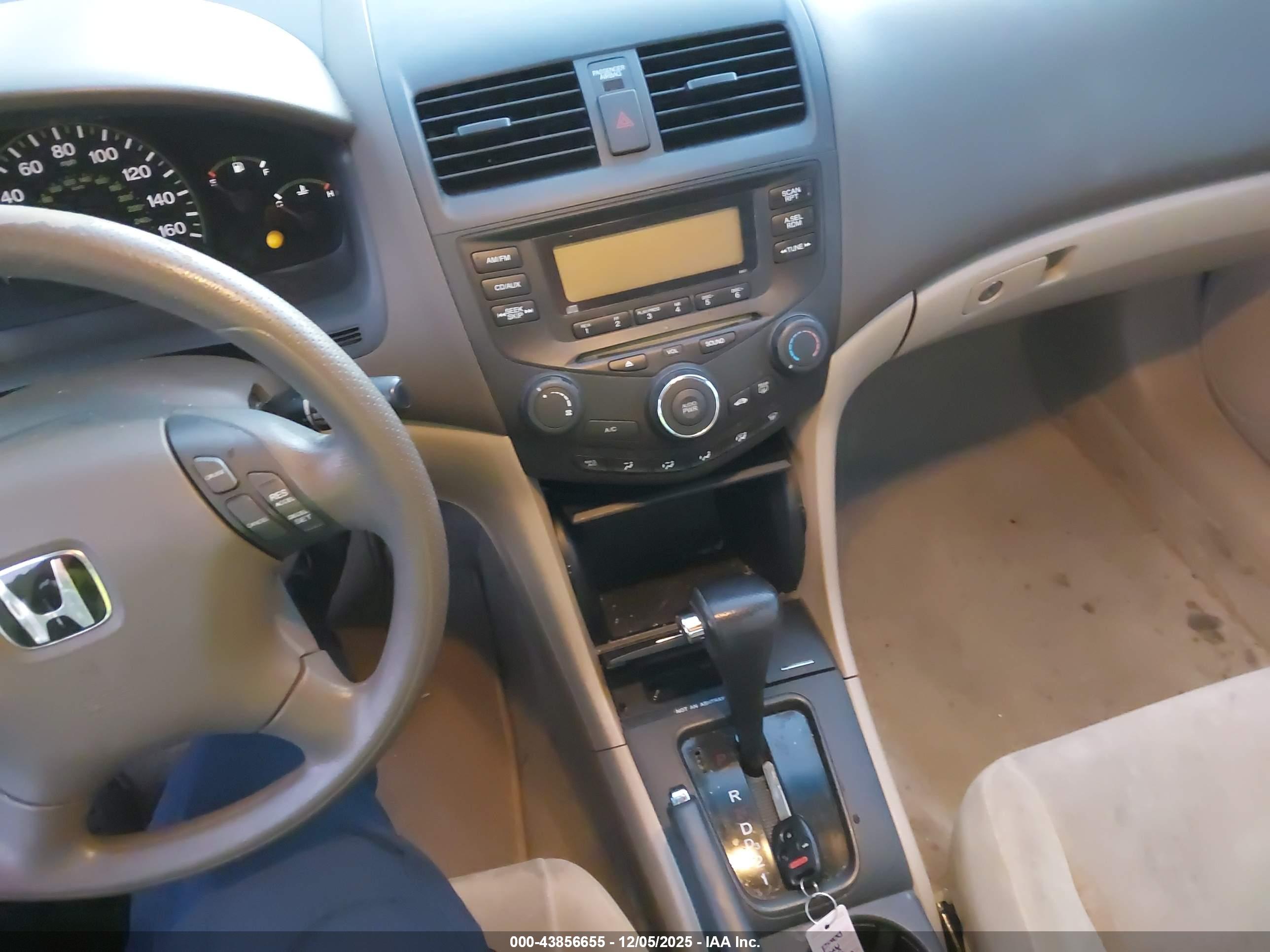 HONDA ACCORD image 11