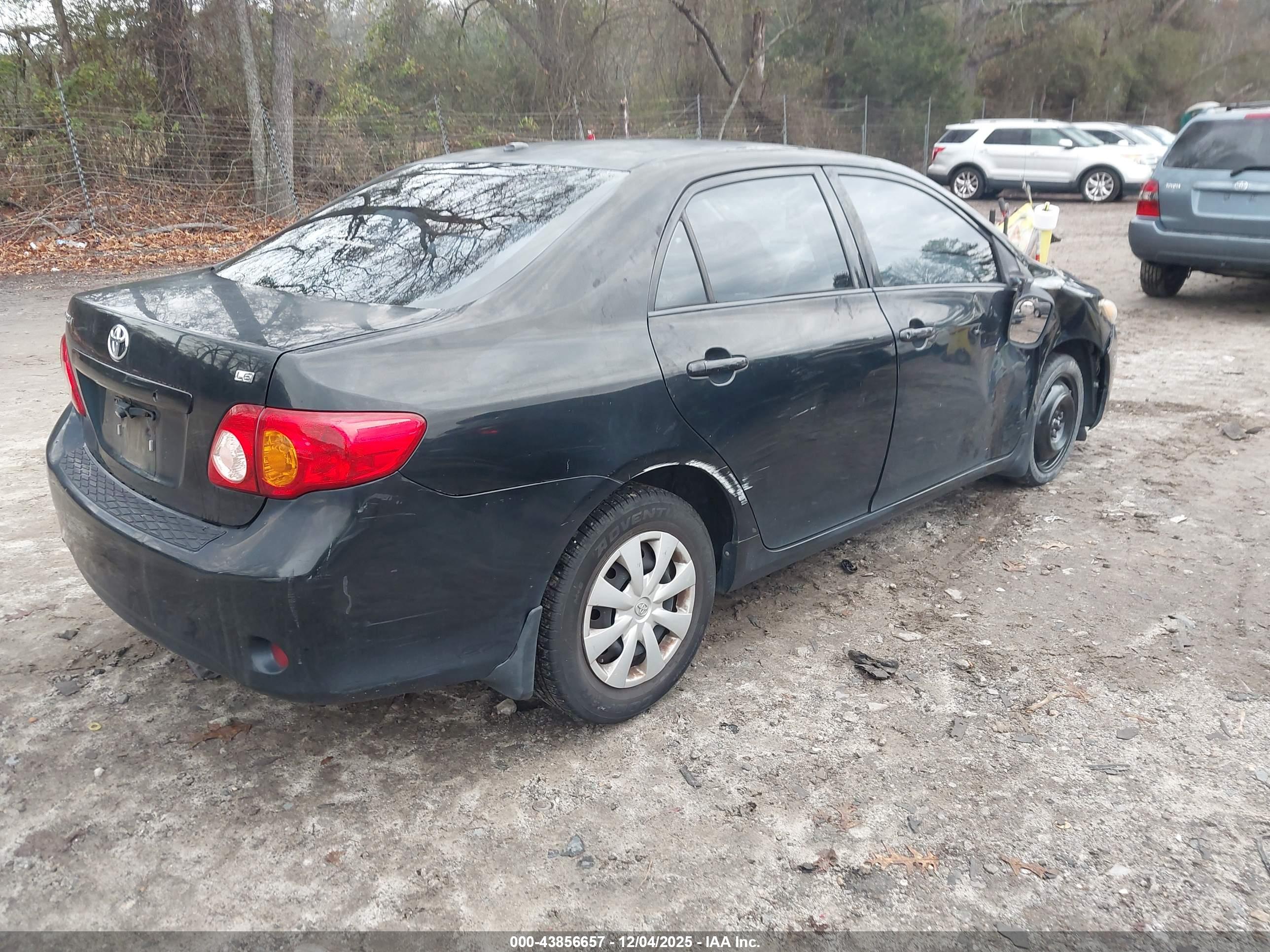 TOYOTA COROLLA image 4