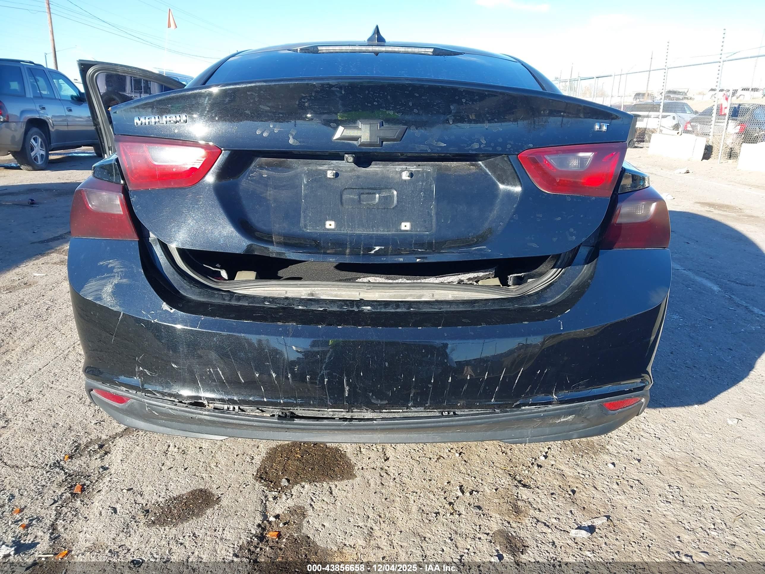 CHEVROLET MALIBU image 6