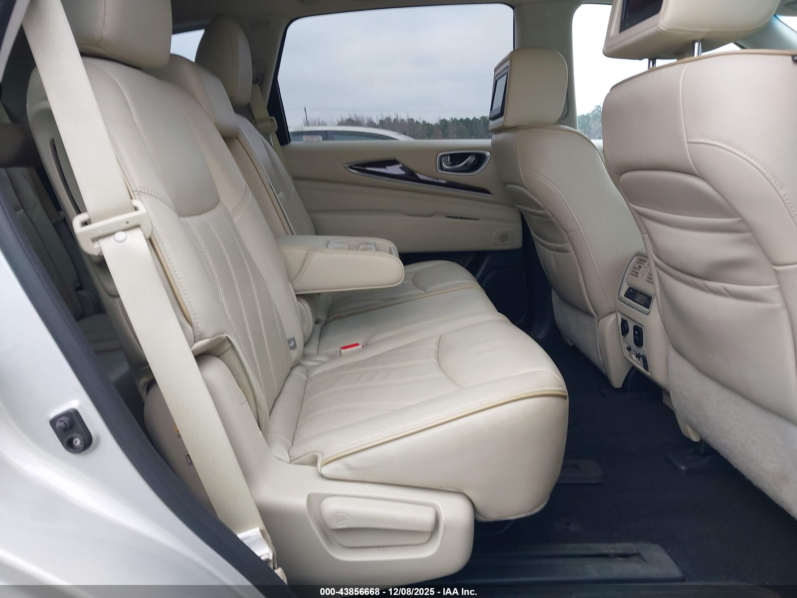 INFINITI QX60 image 8