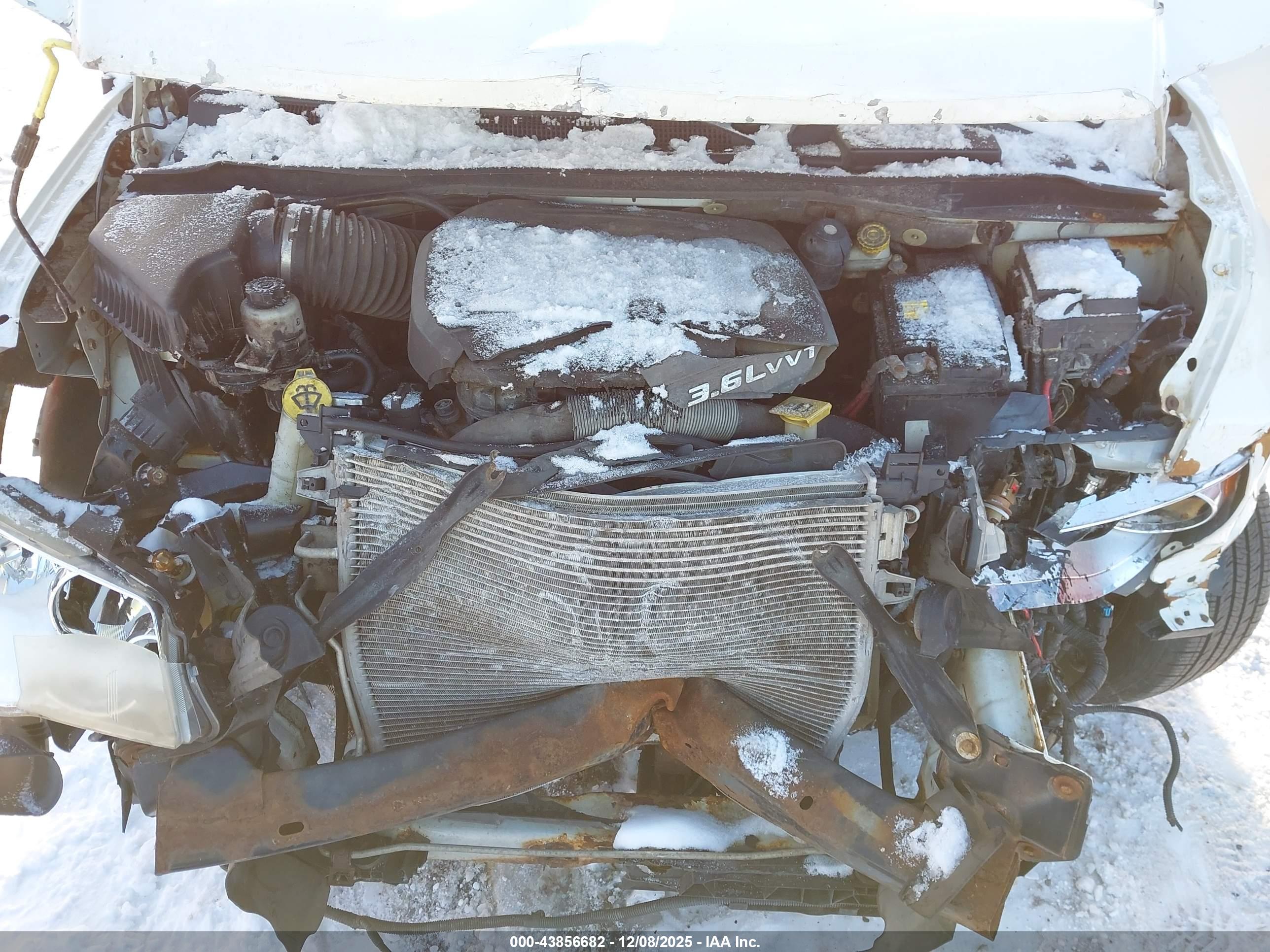 DODGE GRAND image 10