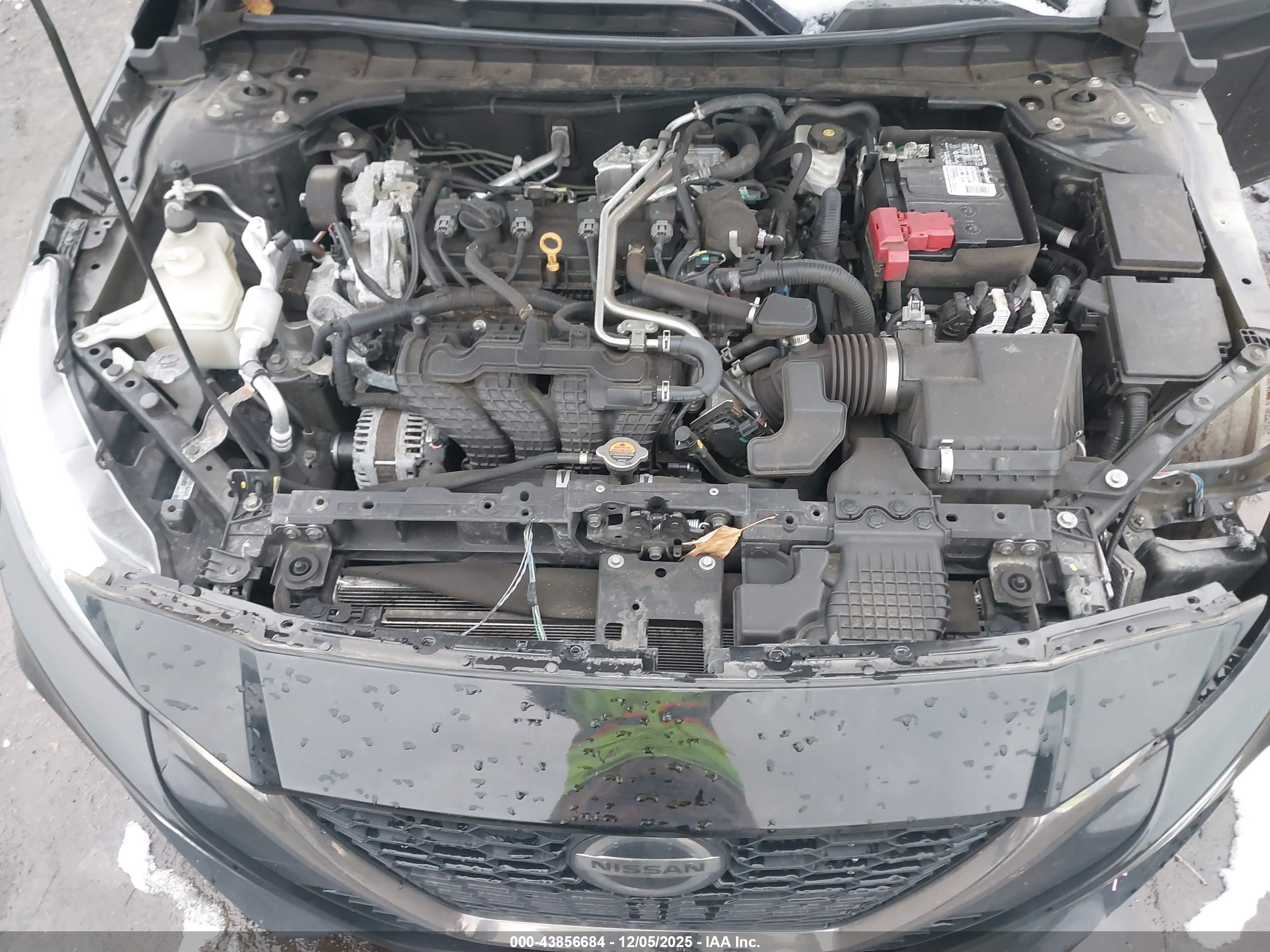NISSAN ALTIMA image 10