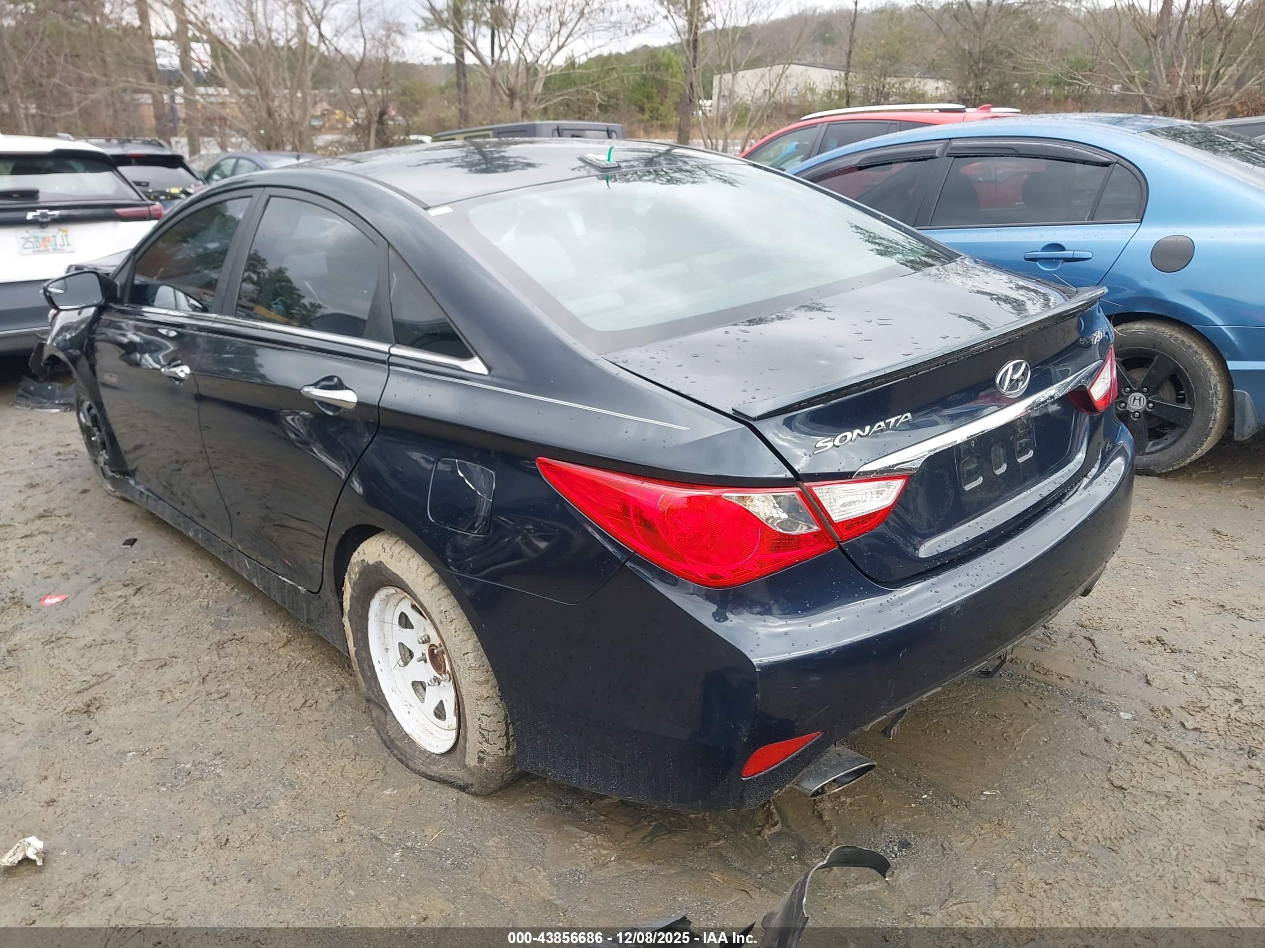 HYUNDAI SONATA image 3