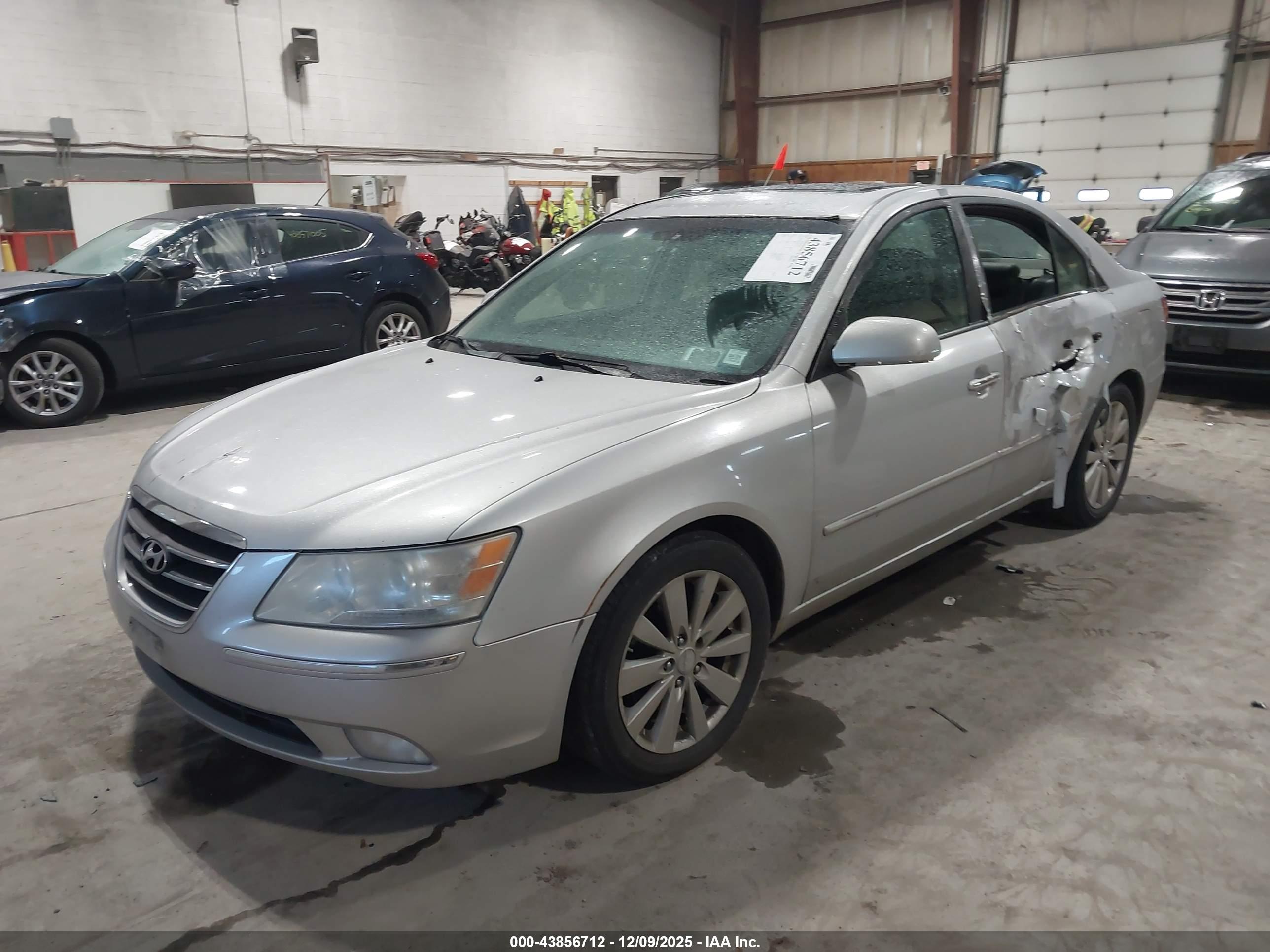 HYUNDAI SONATA image 2