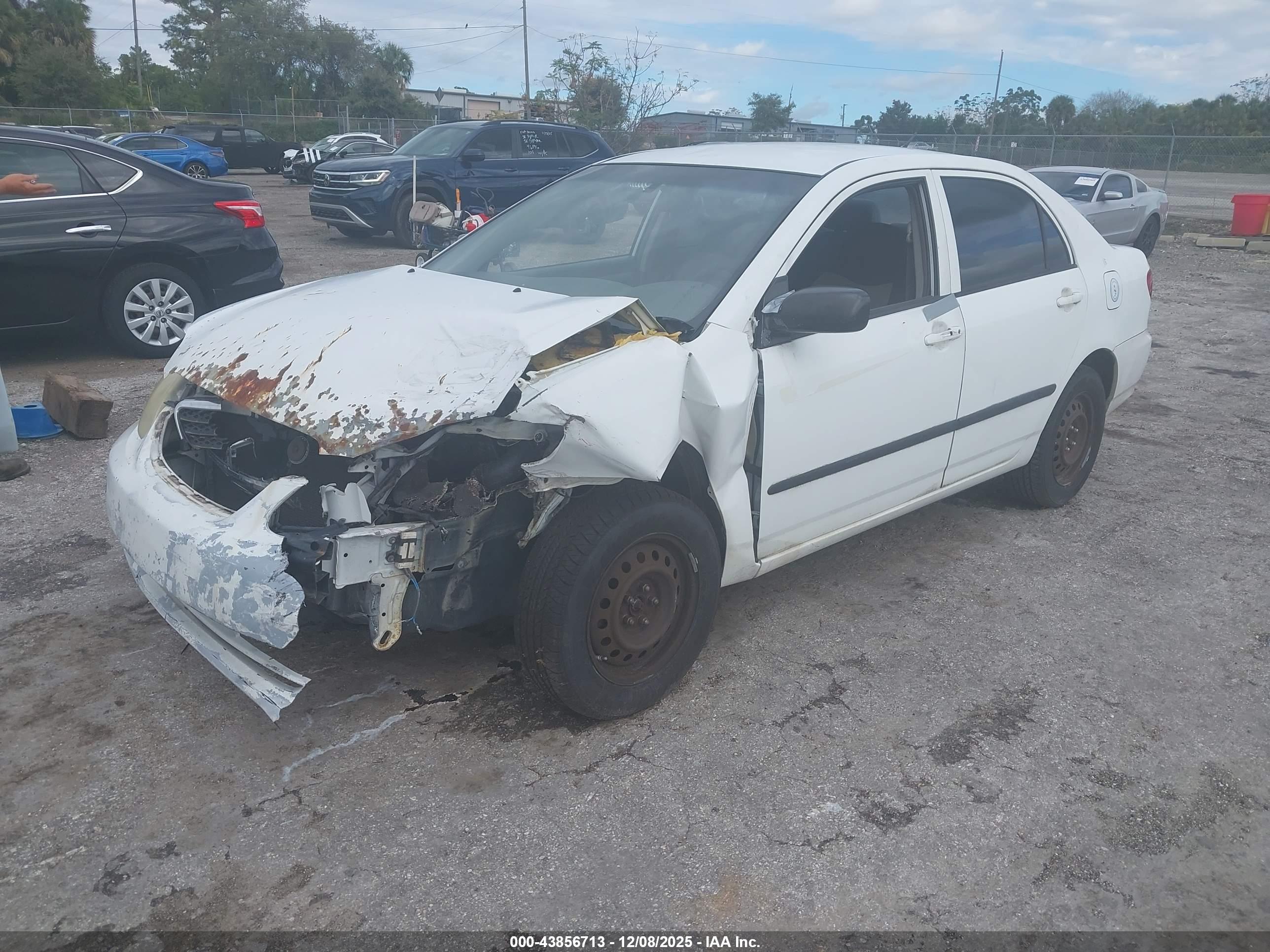 TOYOTA COROLLA image 2