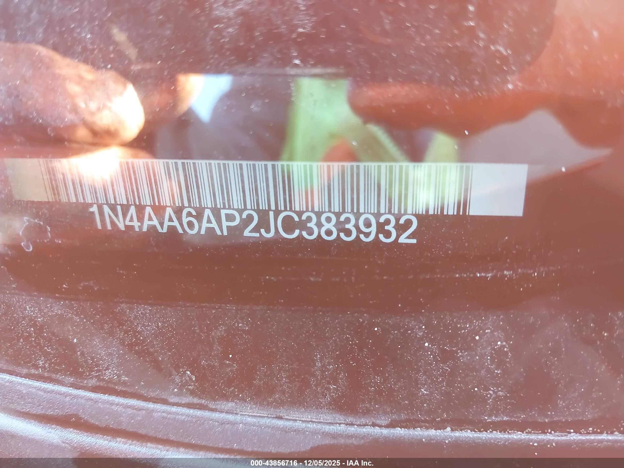 NISSAN MAXIMA image 9