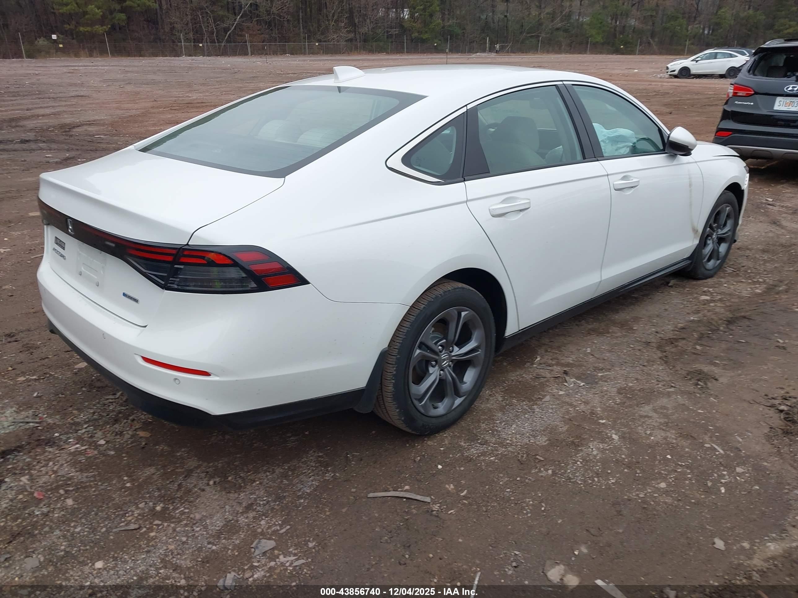 HONDA ACCORD image 4