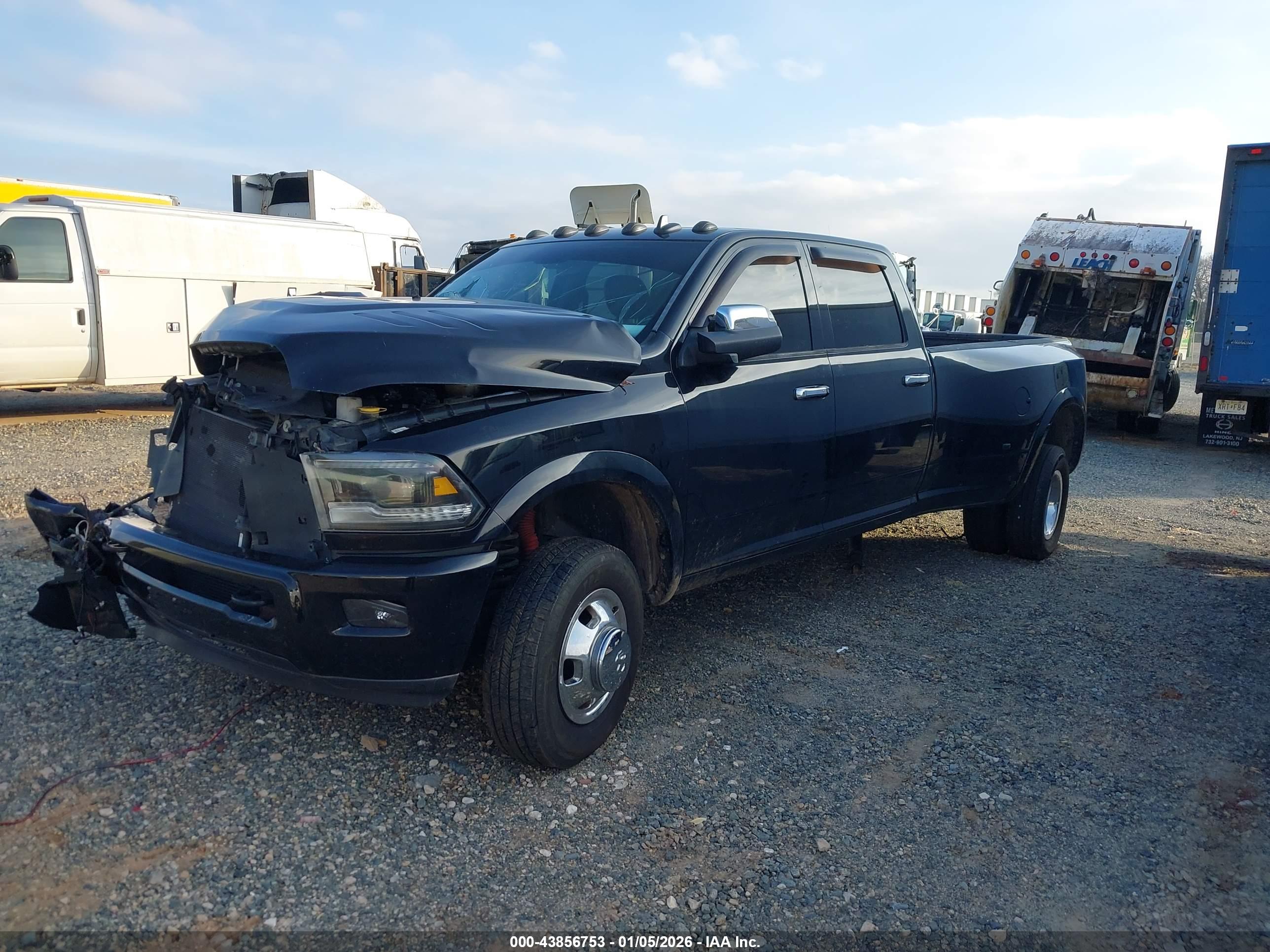 RAM 3500 image 2
