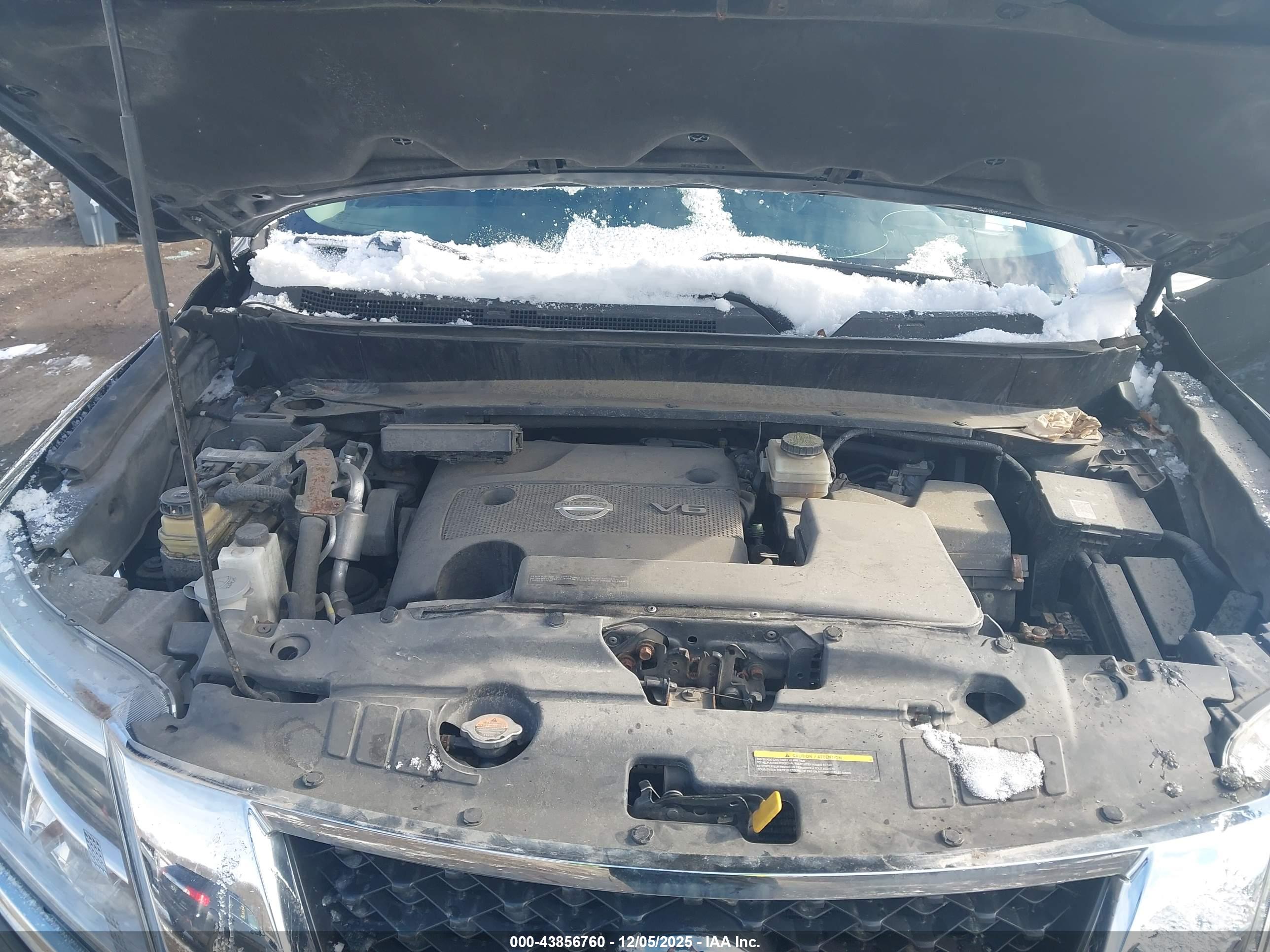 NISSAN PATHFINDER image 10