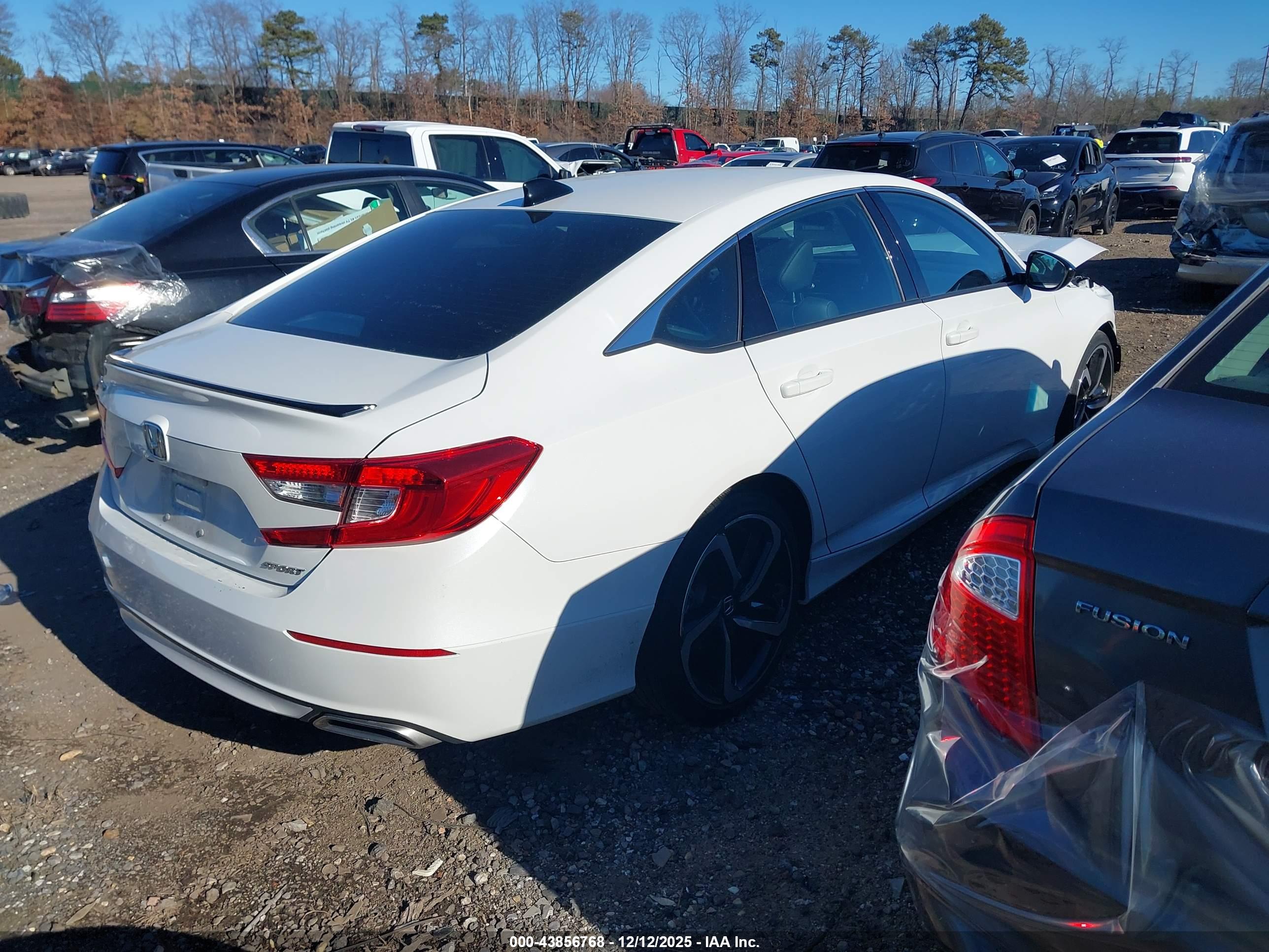HONDA ACCORD image 4