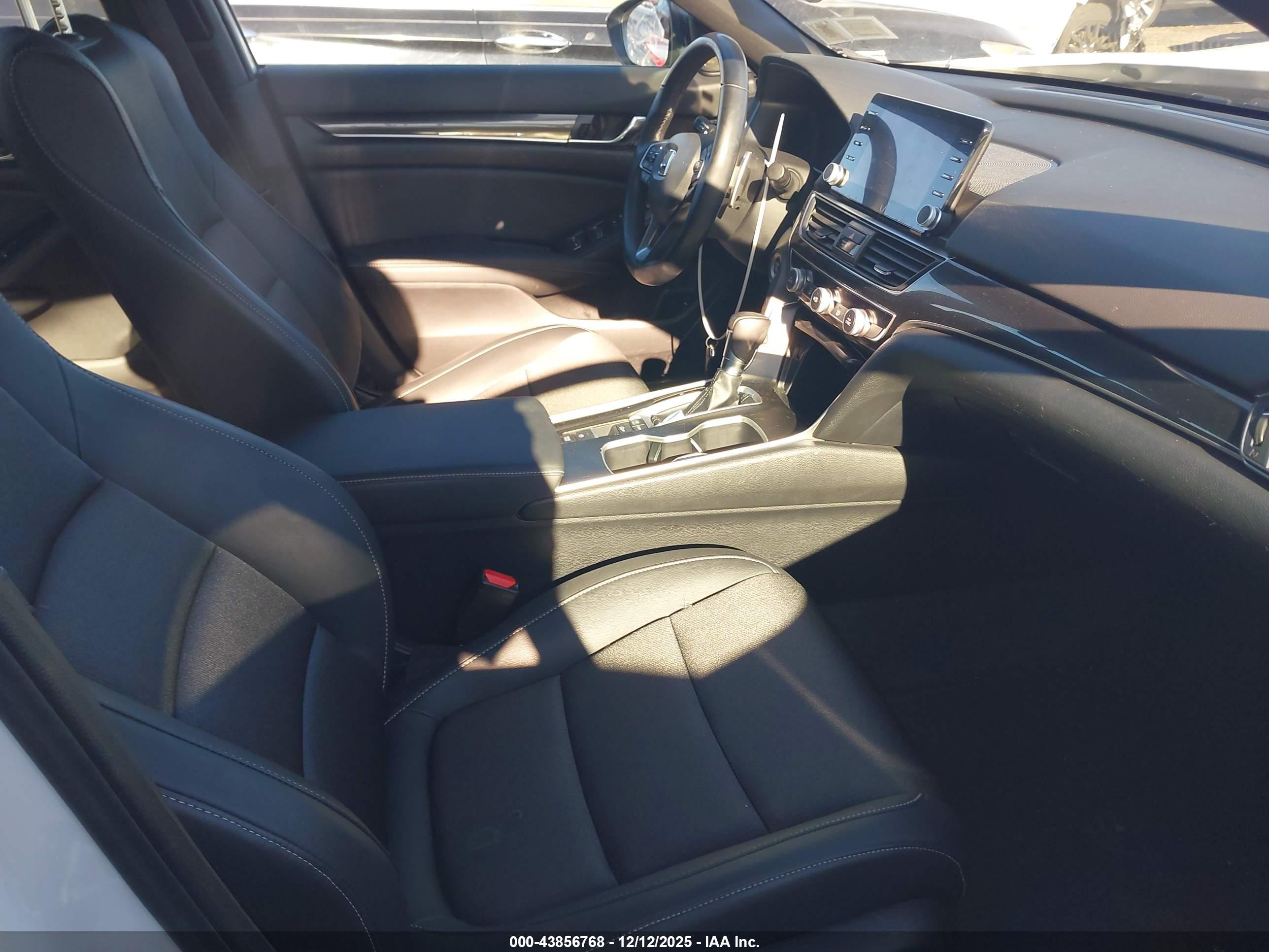 HONDA ACCORD image 5