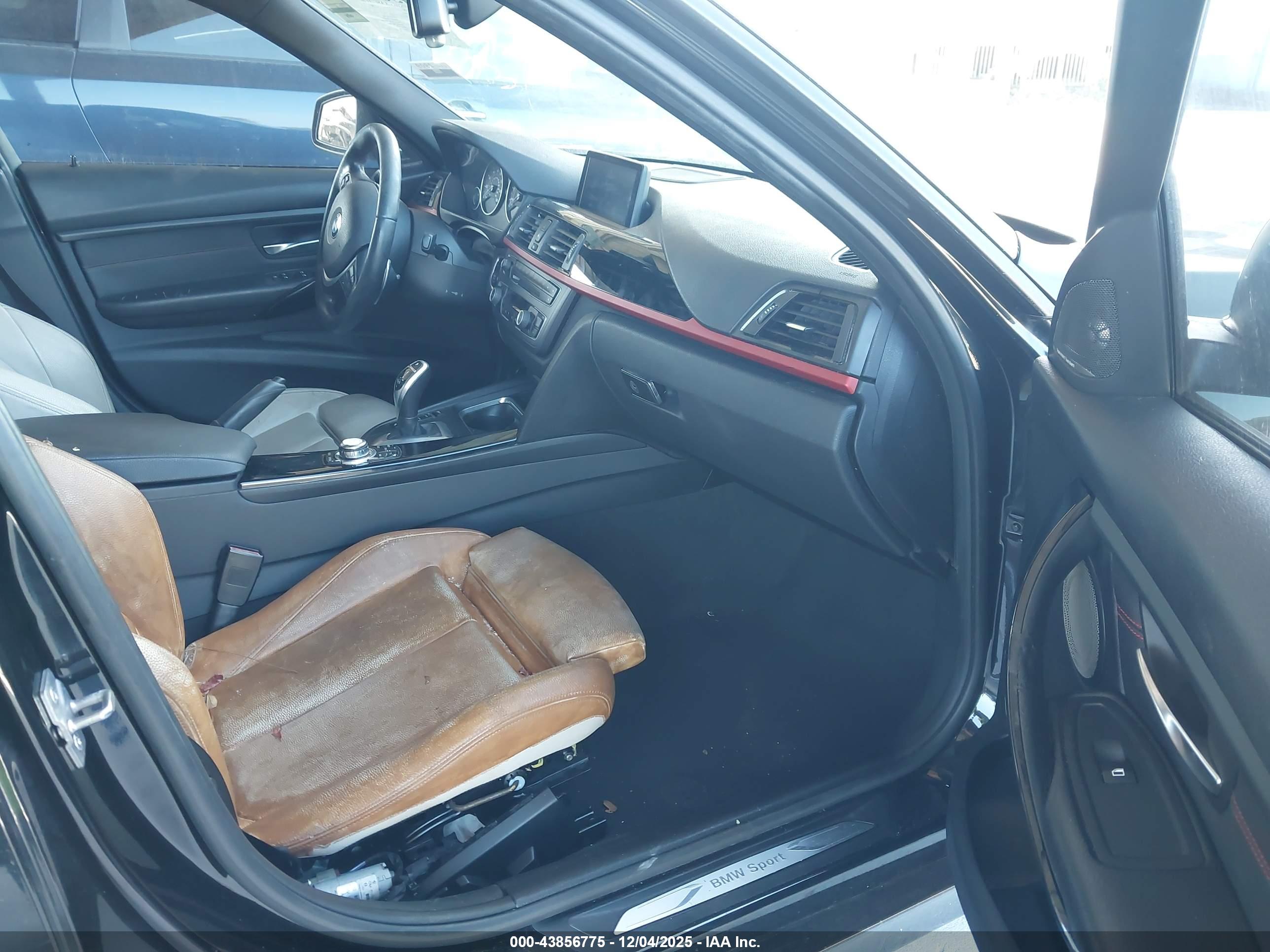 BMW 328I image 5