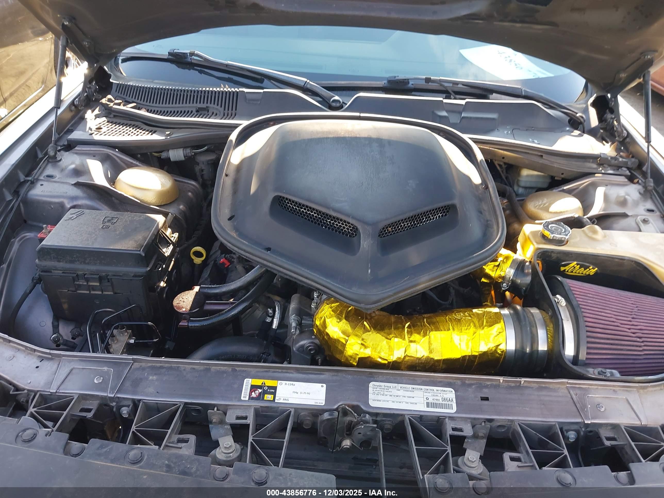 DODGE CHALLENGER image 10