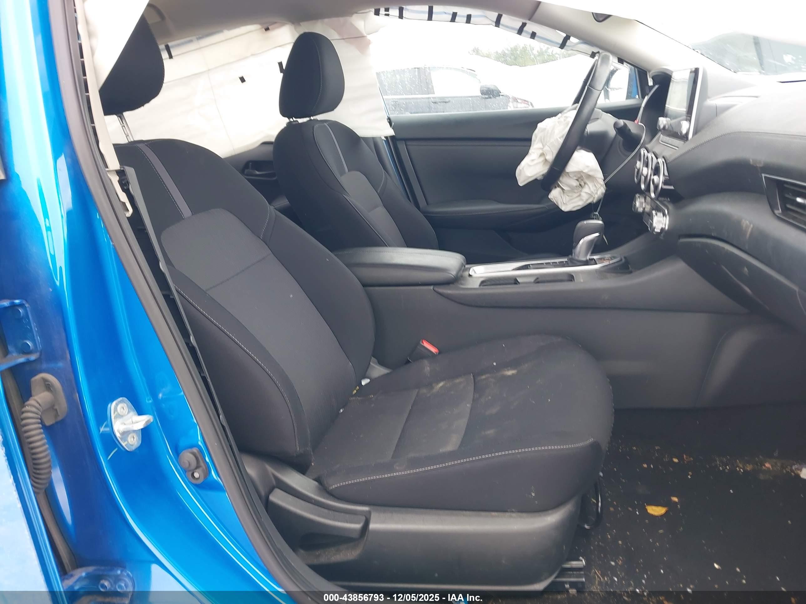 NISSAN SENTRA image 5